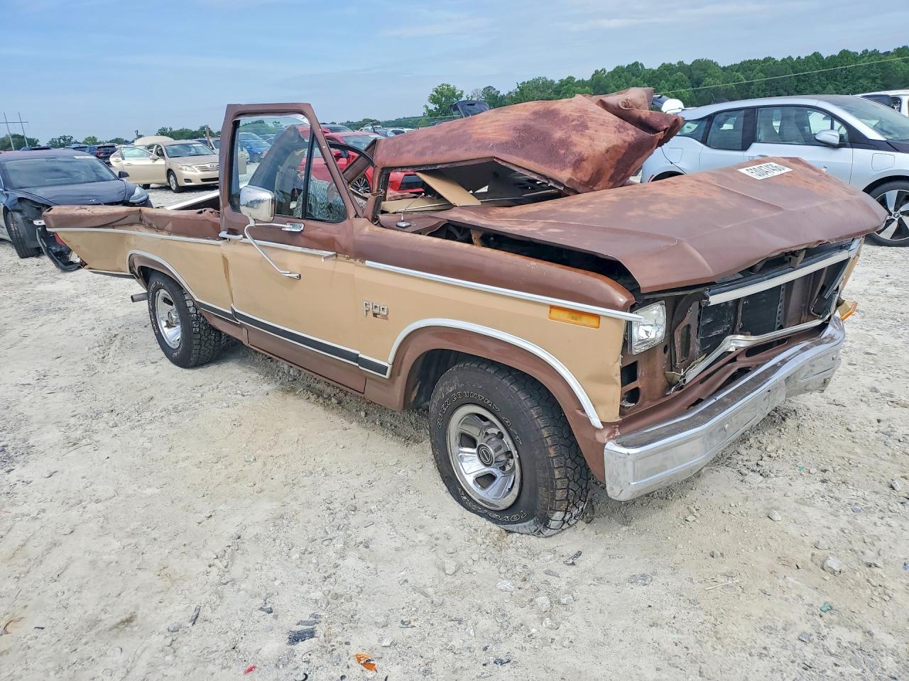 1983 Ford F100 Tan vin: 1FTCF10F3DNA04932
