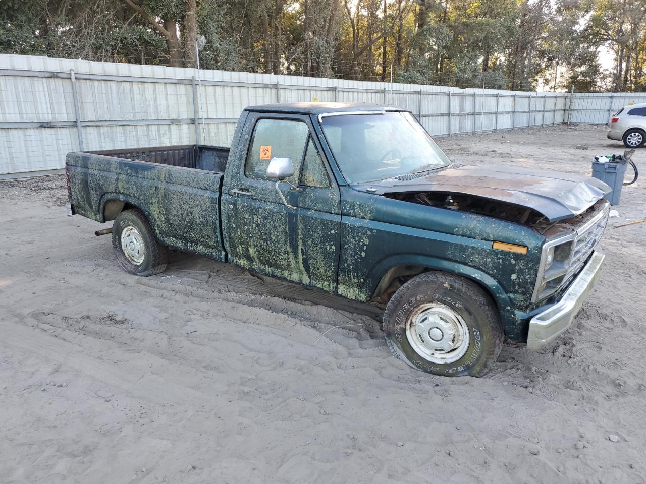 1983 Ford F100 Green vin: 1FTCF10FXDNA62584
