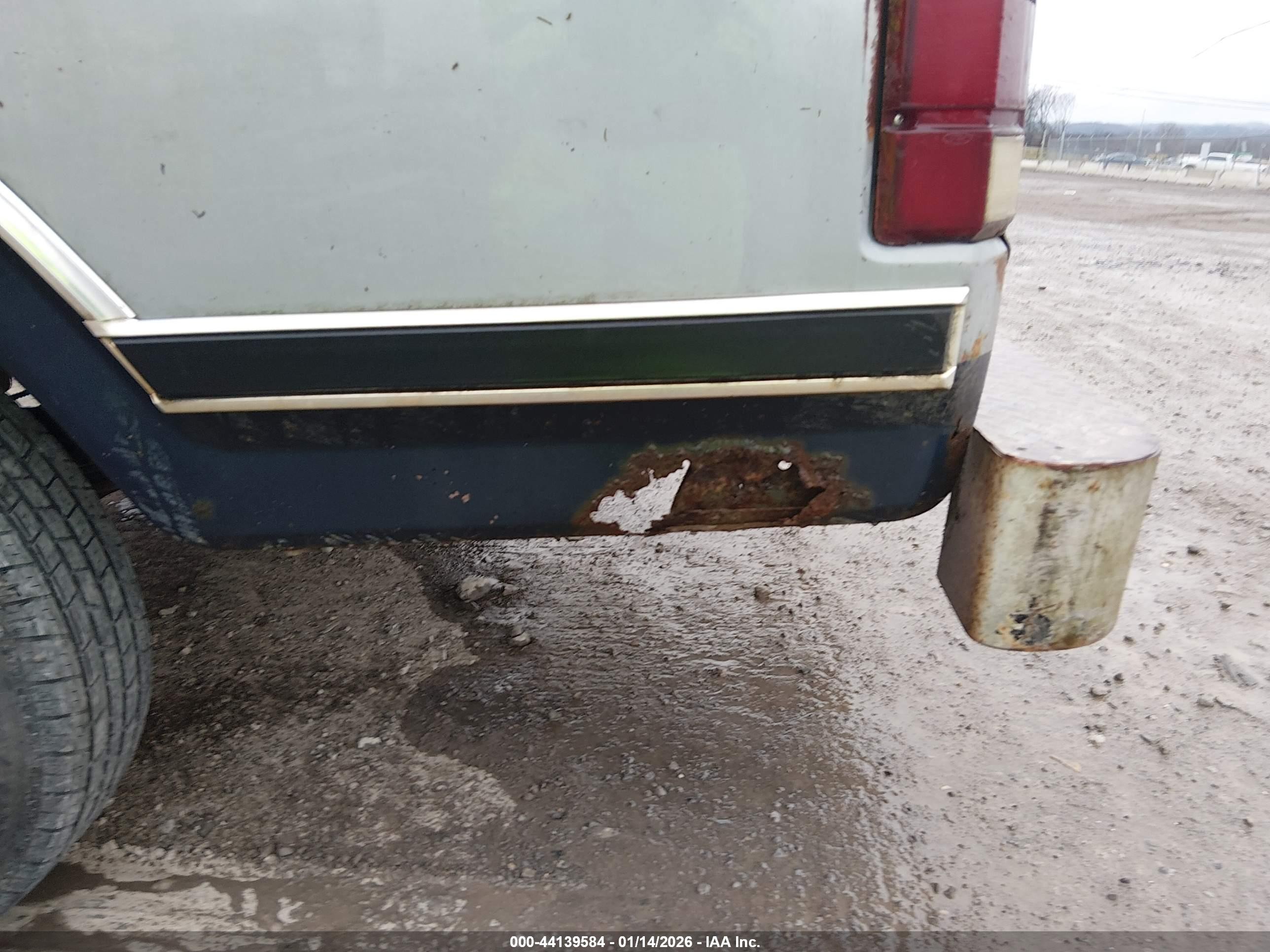 1983 Ford F100   Blue vin: 1FTCF10Y6DLA71215