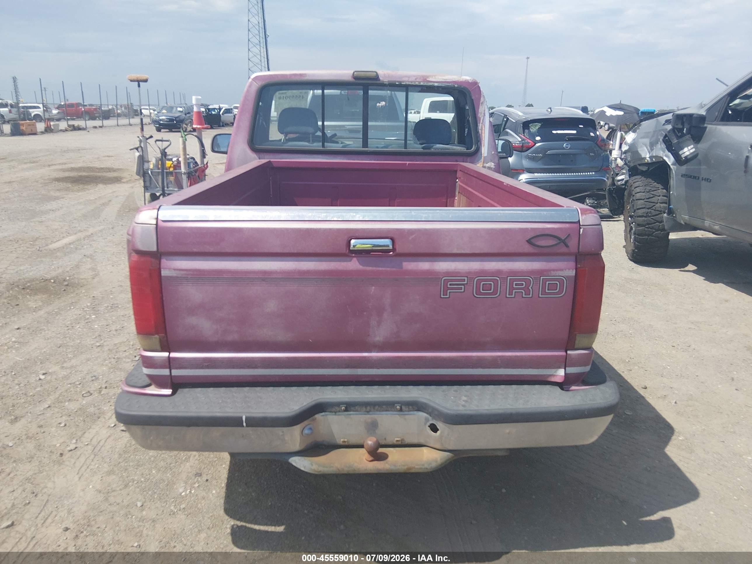 1992 Ford F150   Purple vin: 1FTCF15H1NKA59876