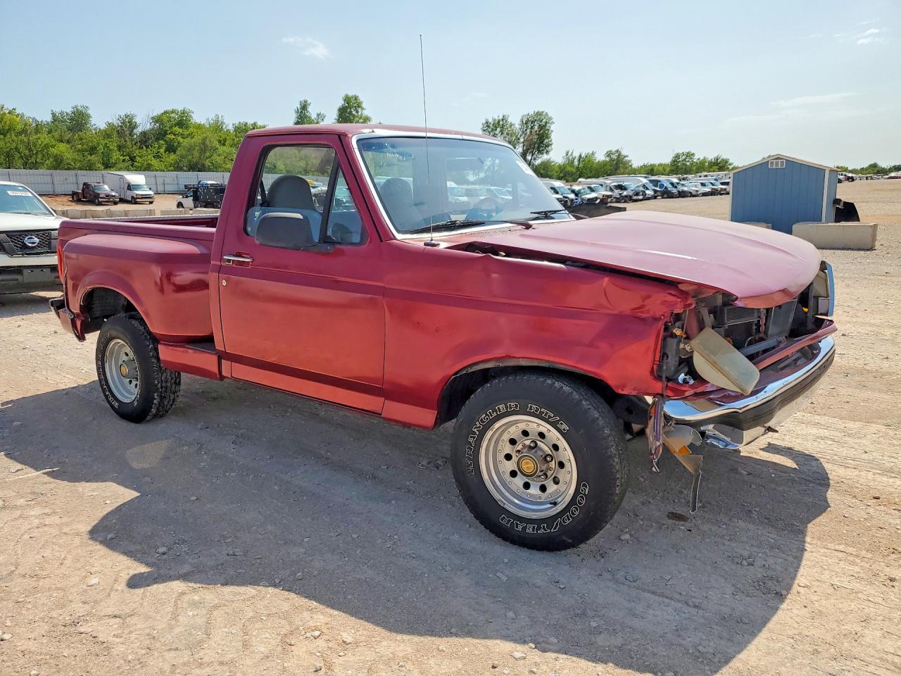 1993 Ford F150 Red vin: 1FTCF15N4PKB96545