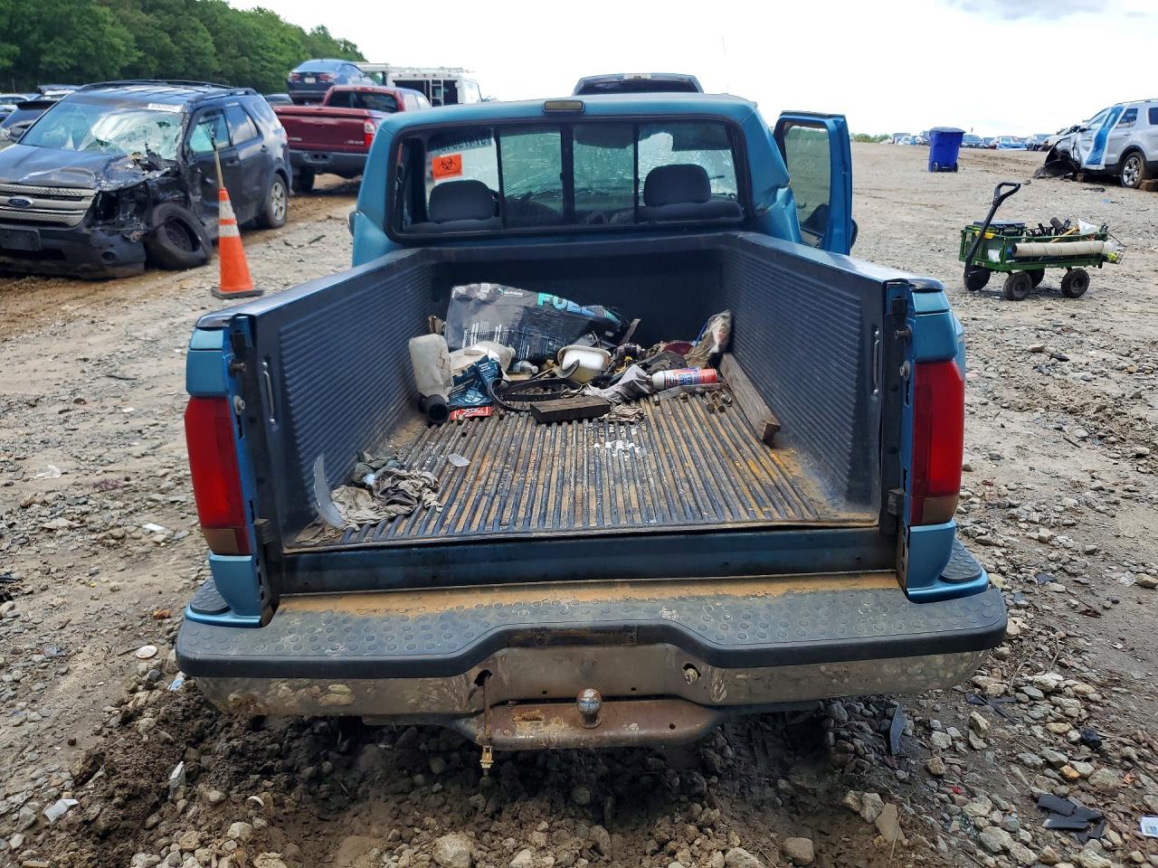 1992 Ford F150 Синий vin: 1FTCF15NXNKA88671
