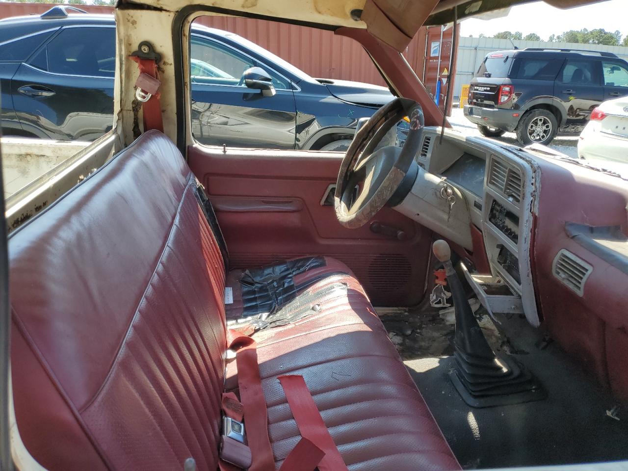 1989 Ford Ranger White vin: 1FTCR10A0KUB00919
