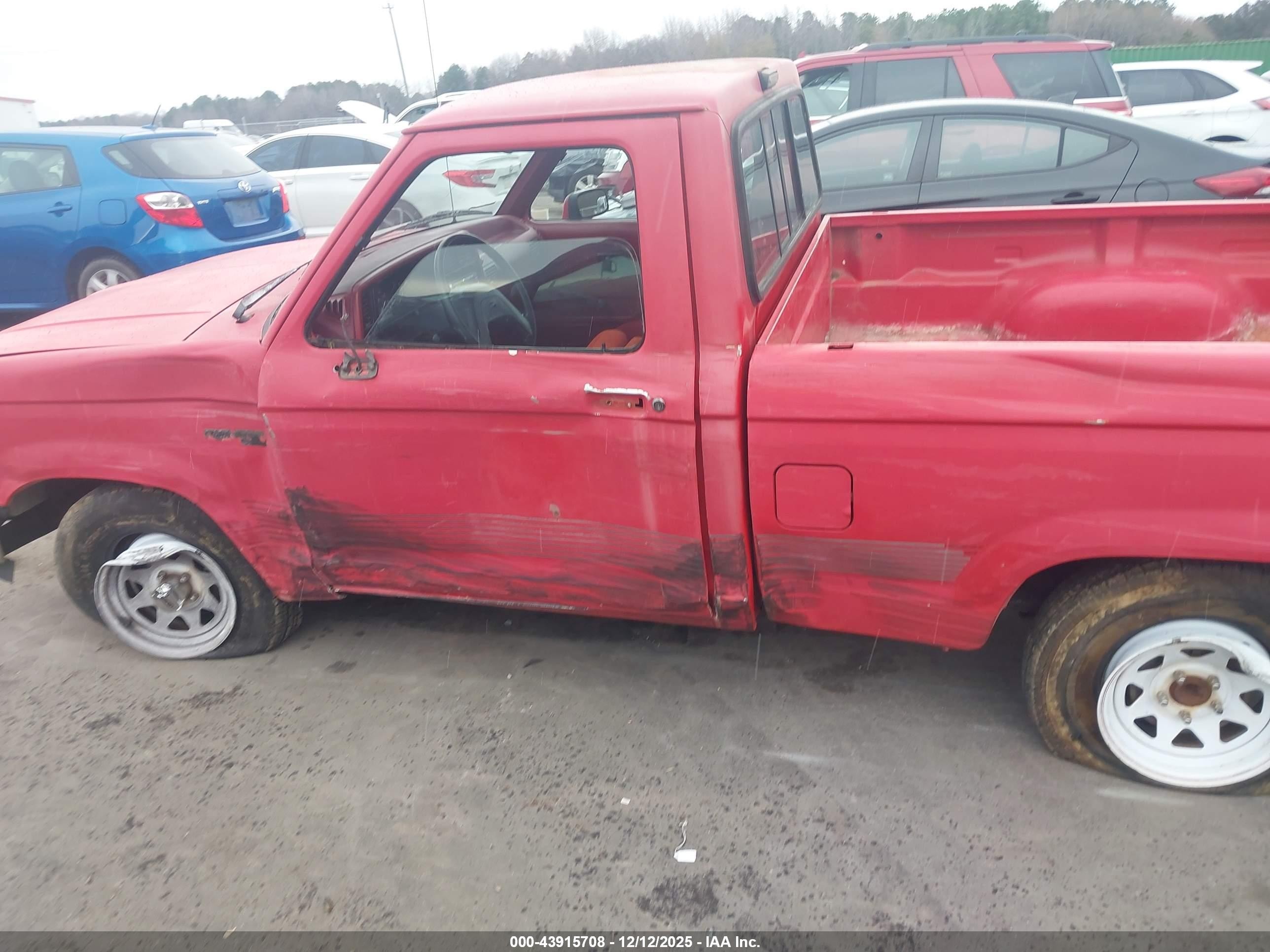1991 Ford Ranger   Red vin: 1FTCR10A0MTA02434