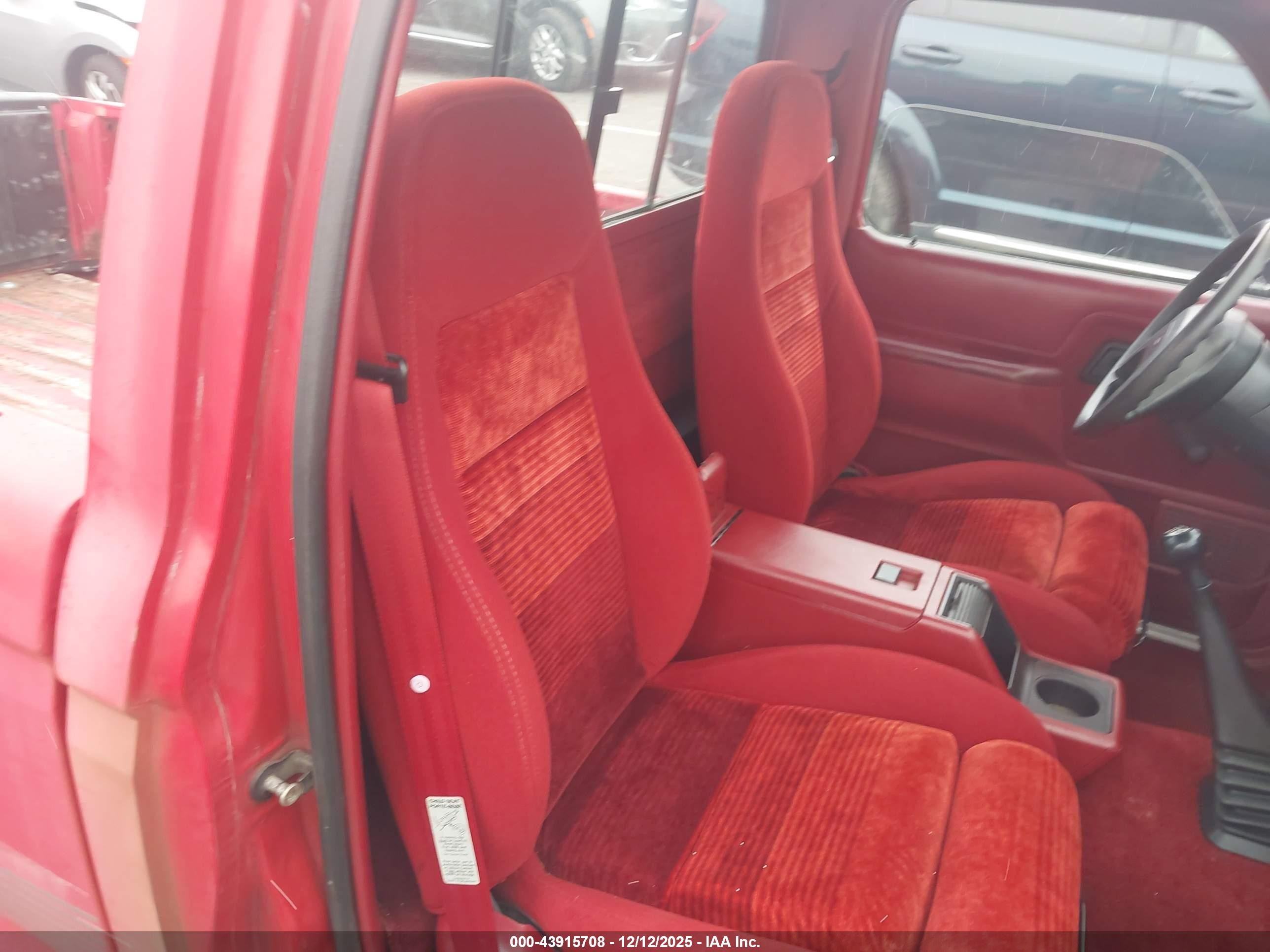 1991 Ford Ranger   Red vin: 1FTCR10A0MTA02434