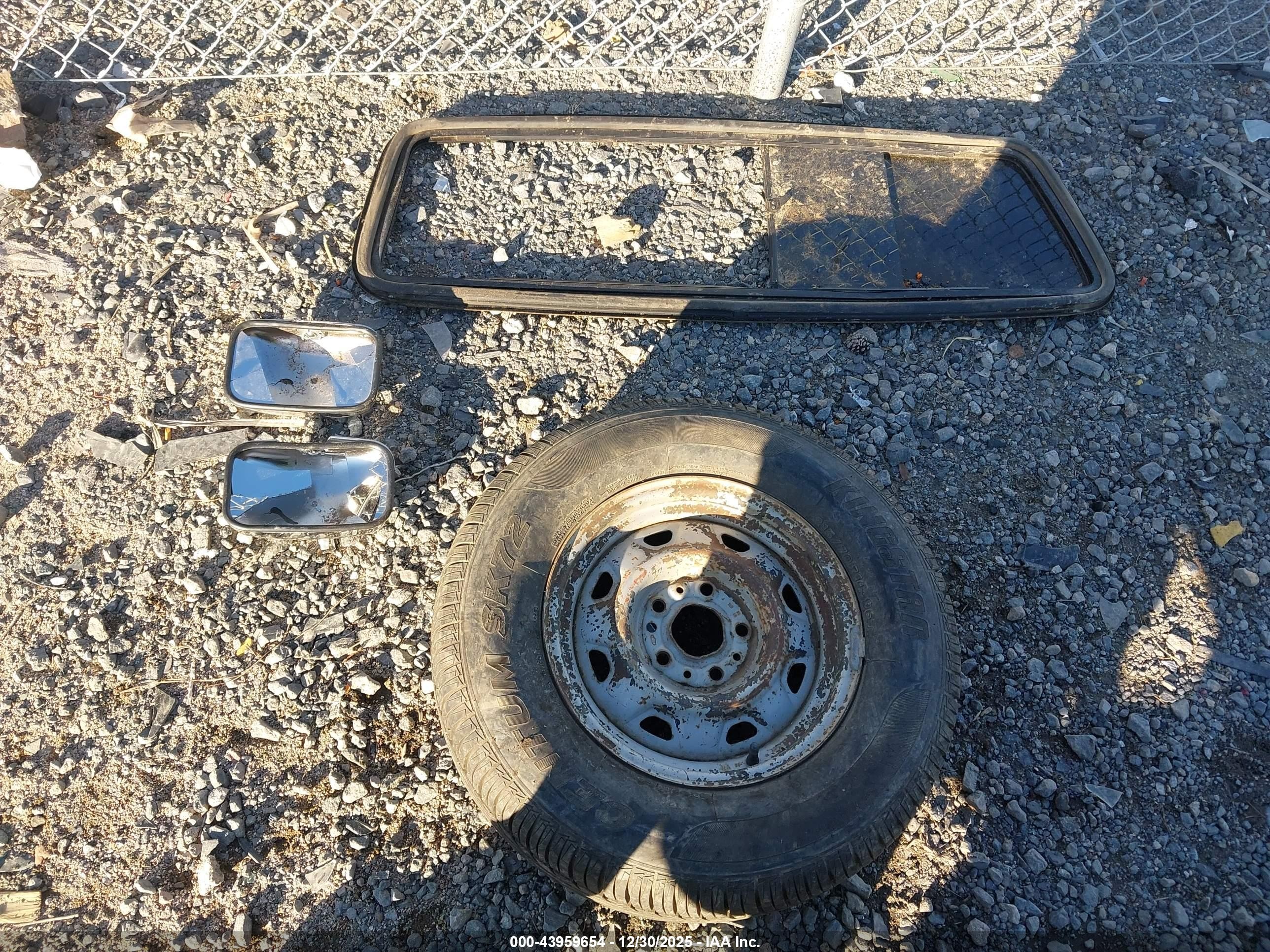 1991 Ford Ranger   Gold vin: 1FTCR10A0MUB80600