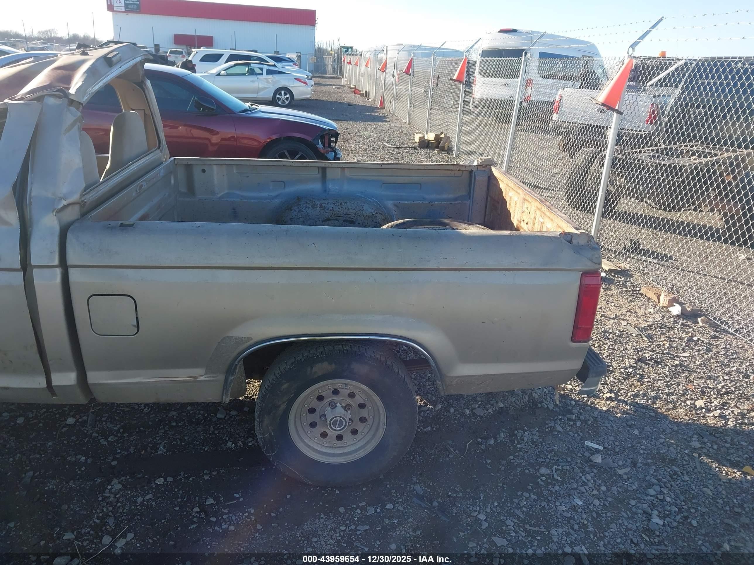 1991 Ford Ranger   Gold vin: 1FTCR10A0MUB80600