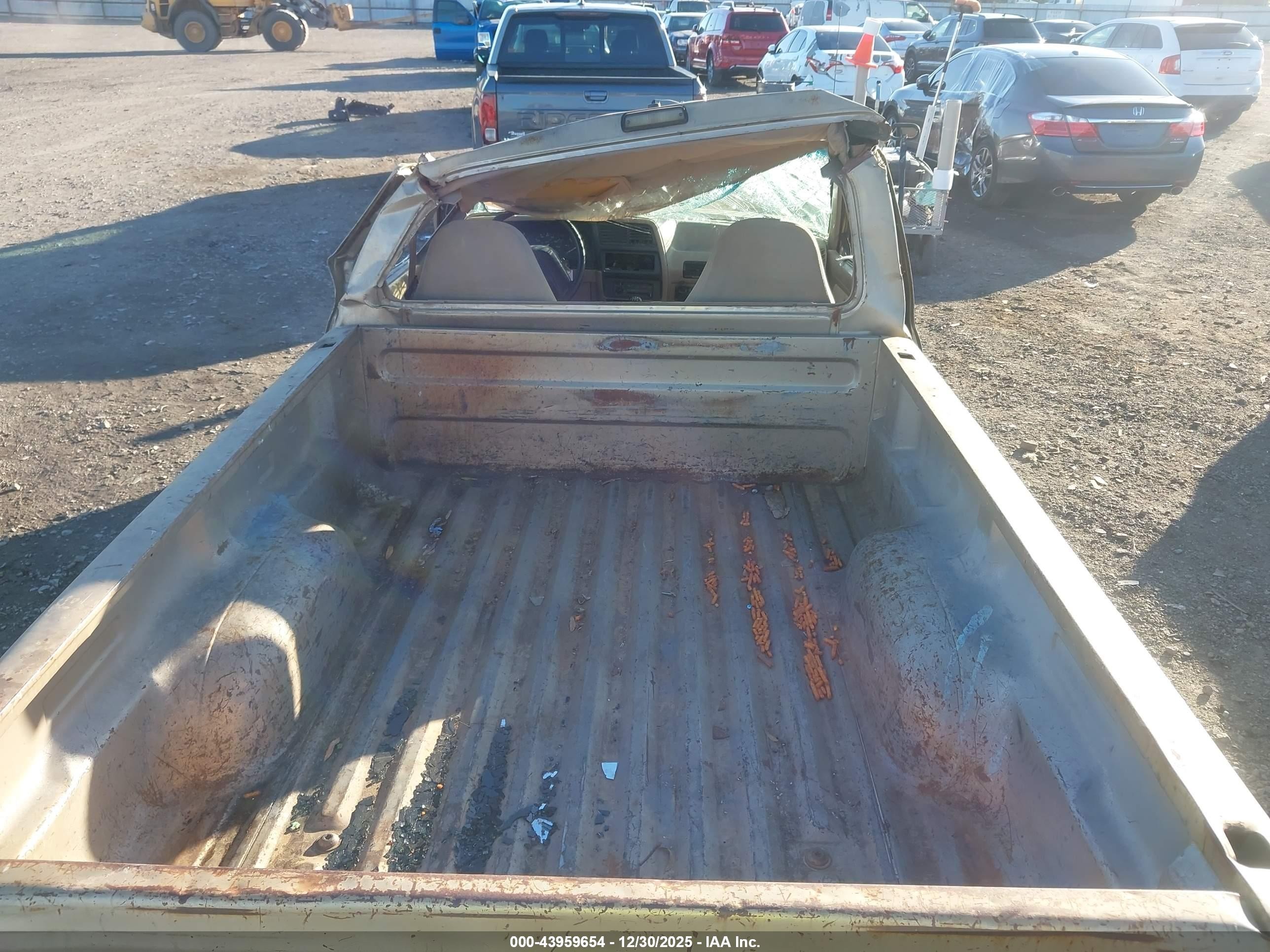 1991 Ford Ranger   Gold vin: 1FTCR10A0MUB80600