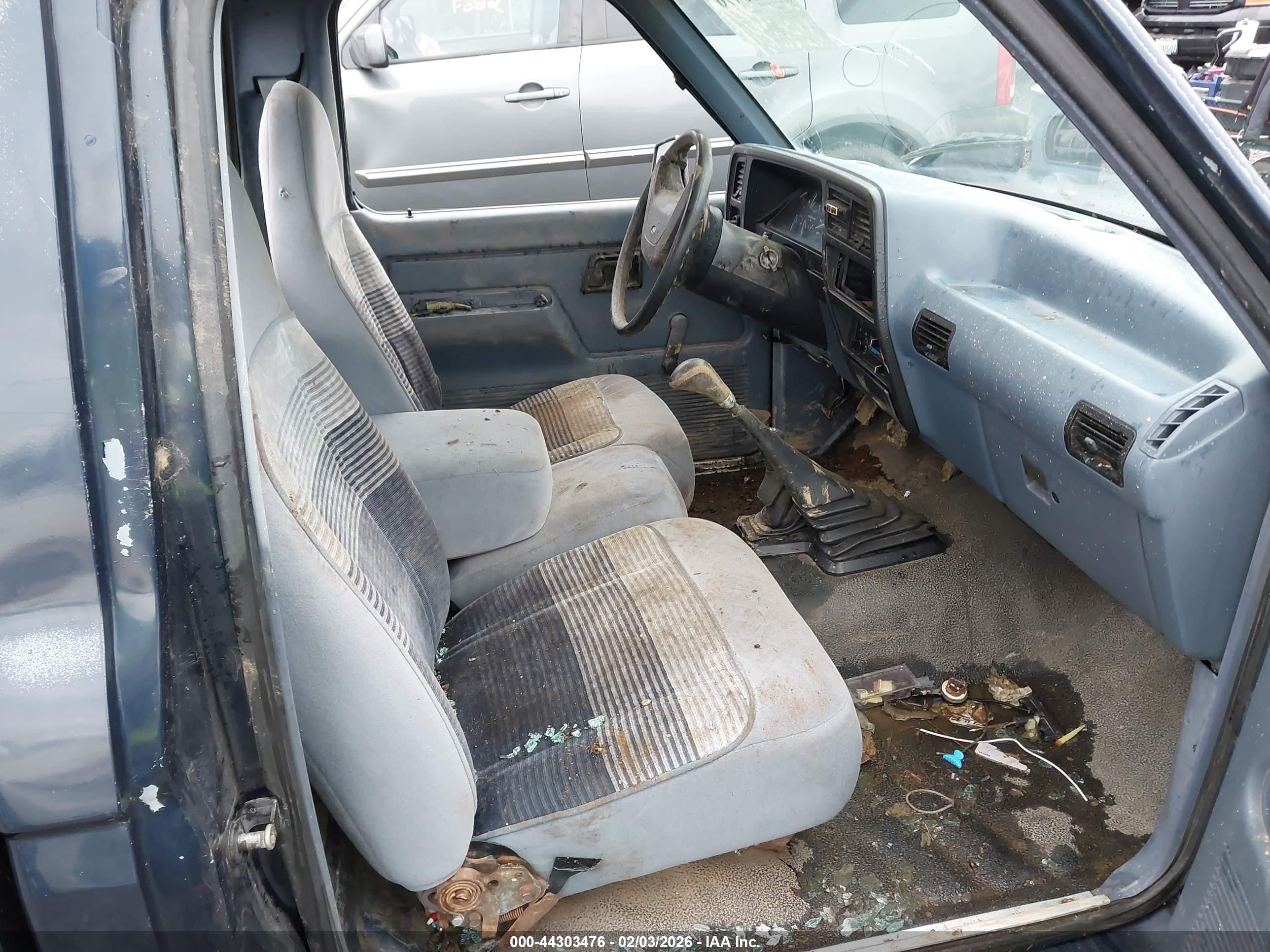 1991 Ford Ranger   Dark Blue vin: 1FTCR10A0MUE43099