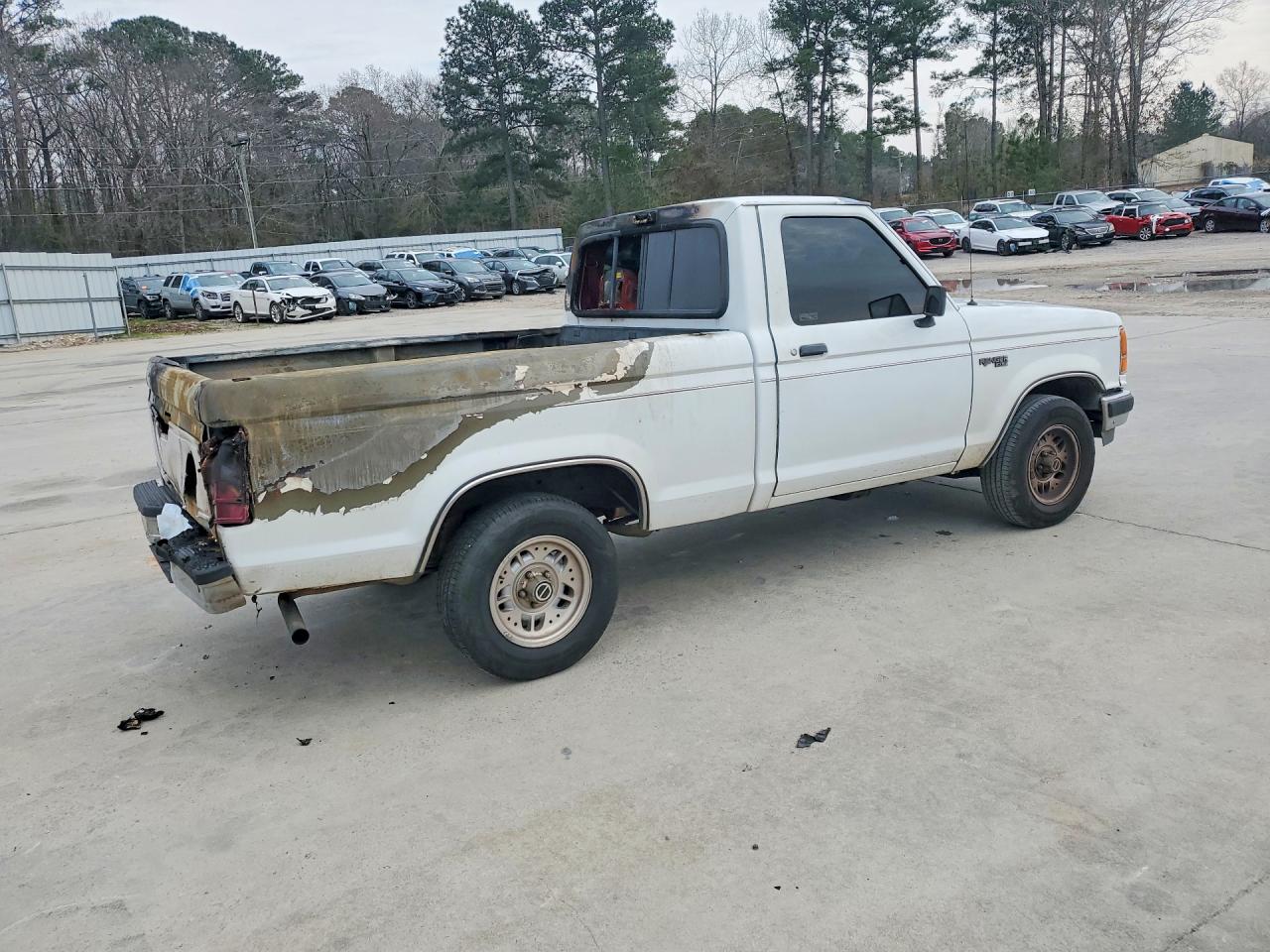 1992 Ford Ranger Белый vin: 1FTCR10A0NTA75692