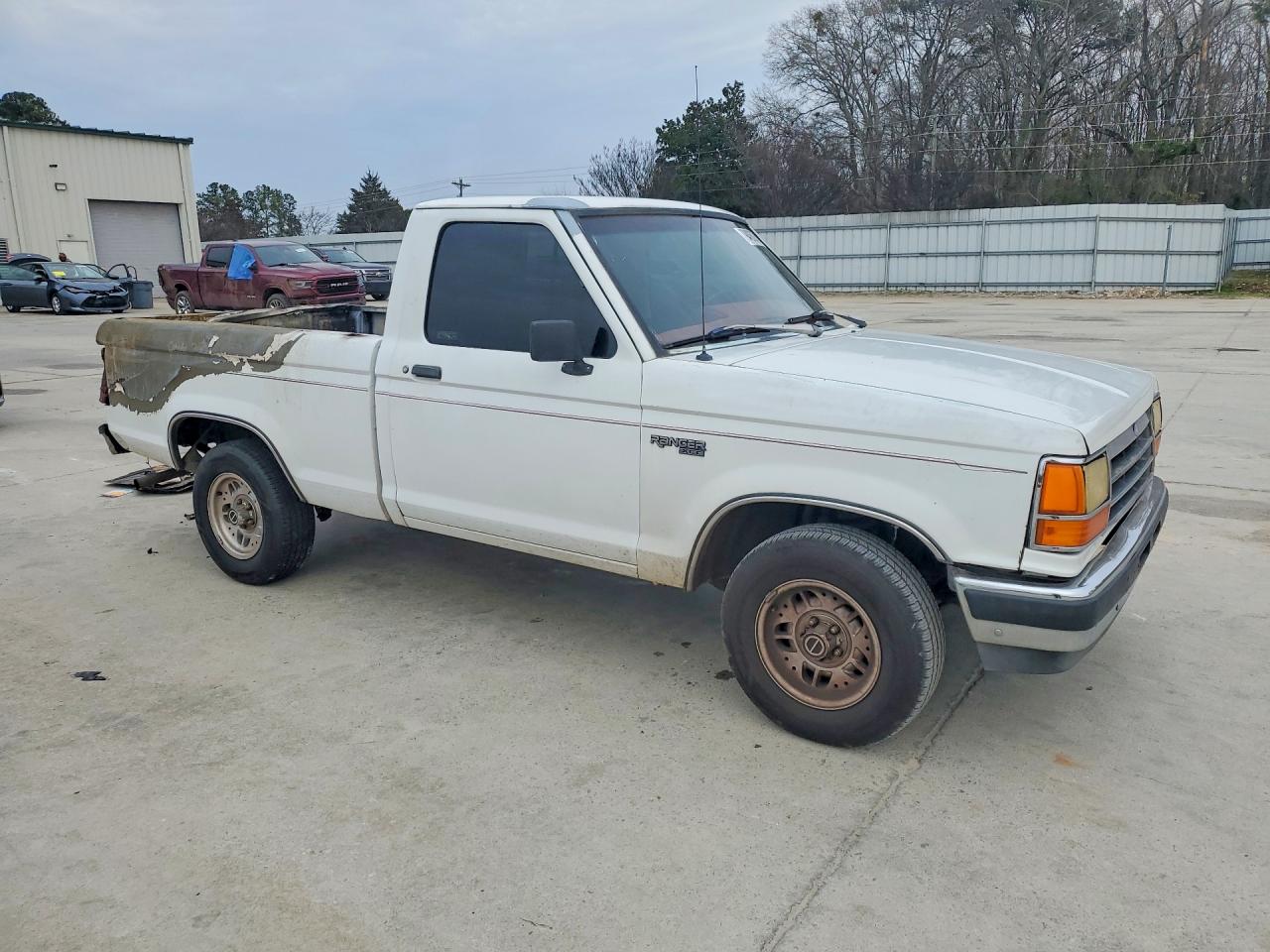 1992 Ford Ranger Белый vin: 1FTCR10A0NTA75692