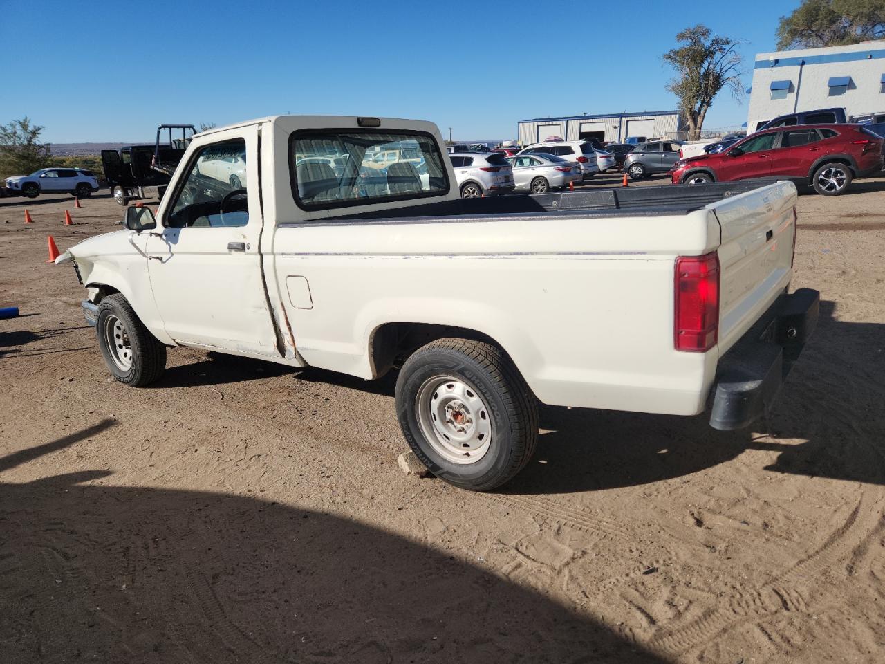 1992 Ford Ranger White vin: 1FTCR10A0NTA90290
