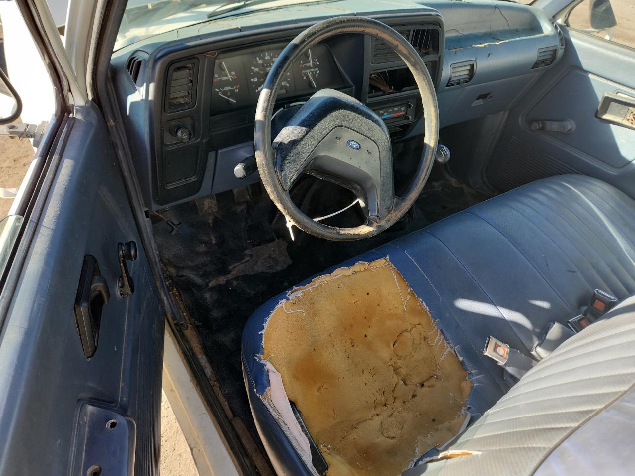 1992 Ford Ranger White vin: 1FTCR10A0NTA90290