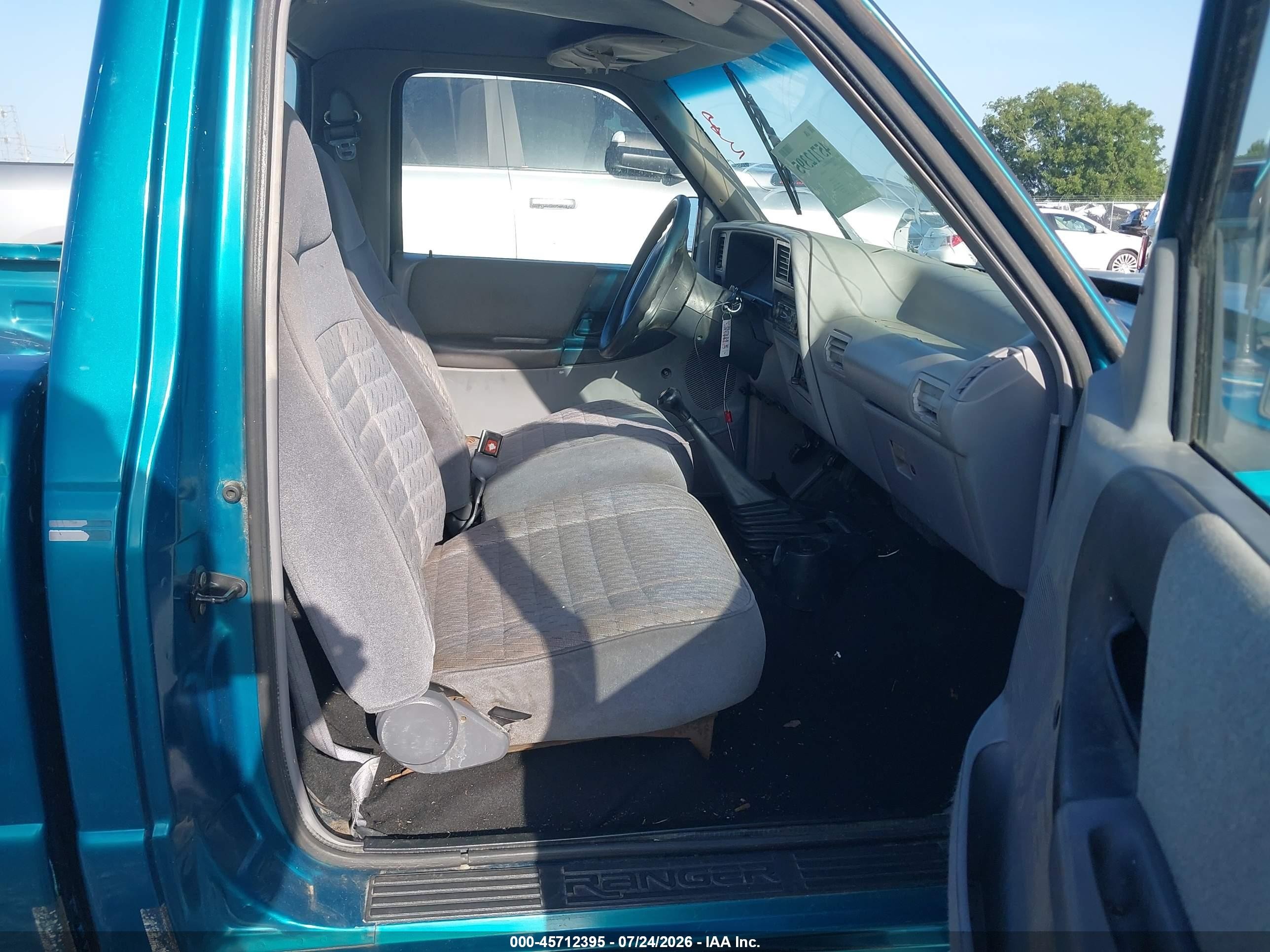 1994 Ford Ranger   Green vin: 1FTCR10A0RUC65198