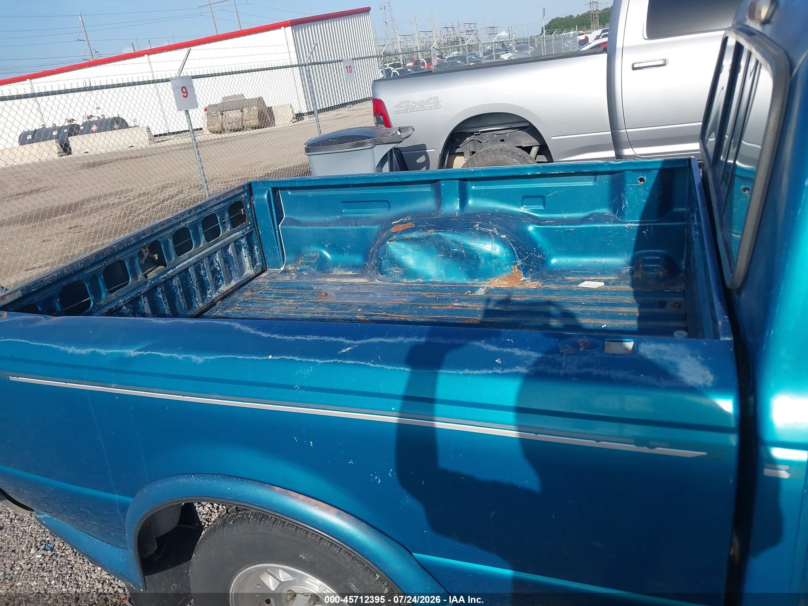 1994 Ford Ranger   Green vin: 1FTCR10A0RUC65198