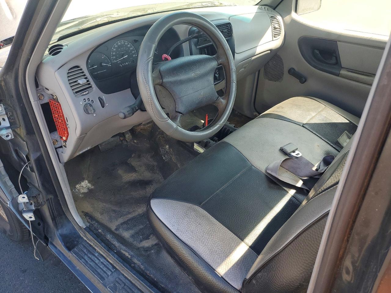 1996 Ford Ranger Black vin: 1FTCR10A0TPA97293