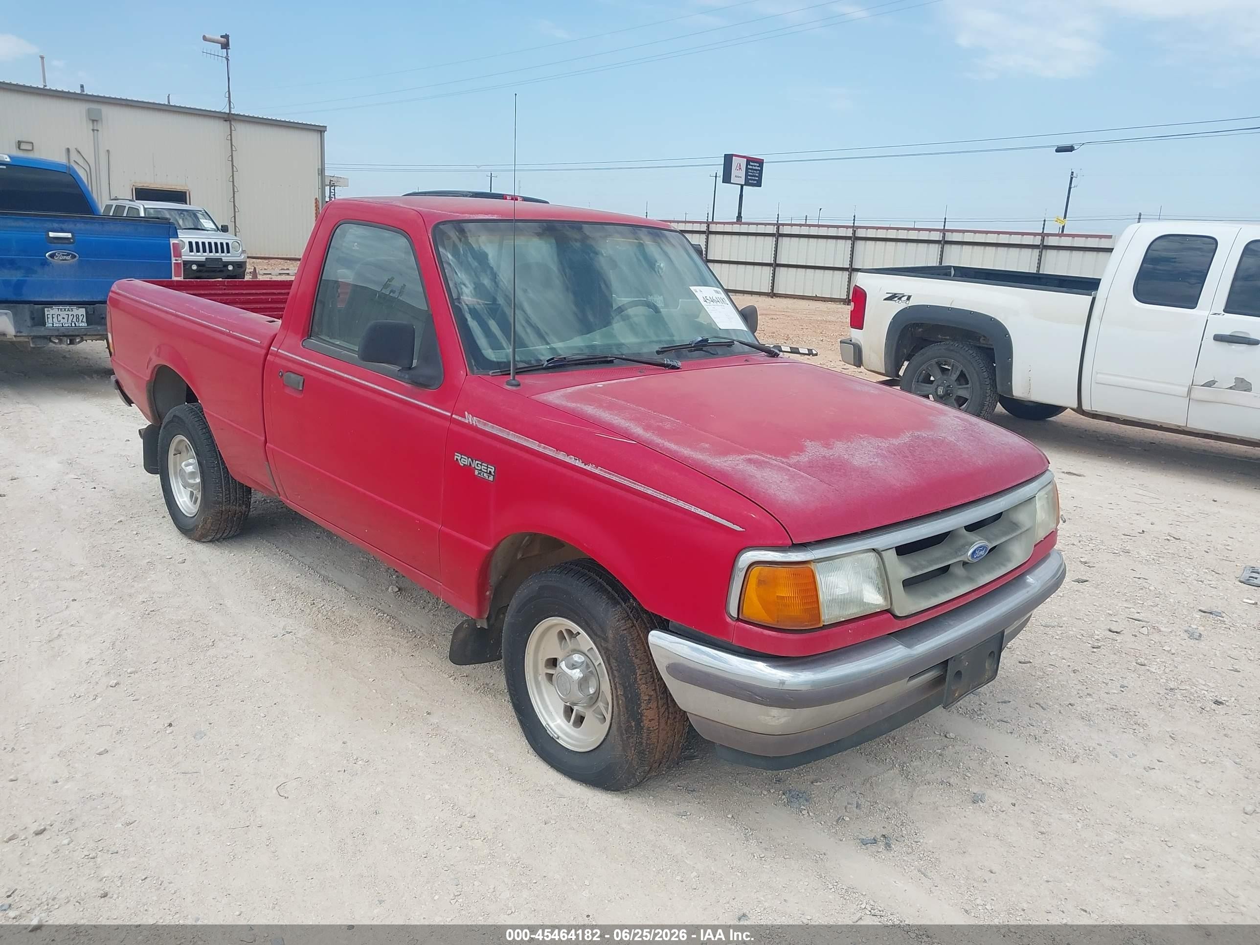1996 Ford Ranger   Red vin: 1FTCR10A0TPB10477