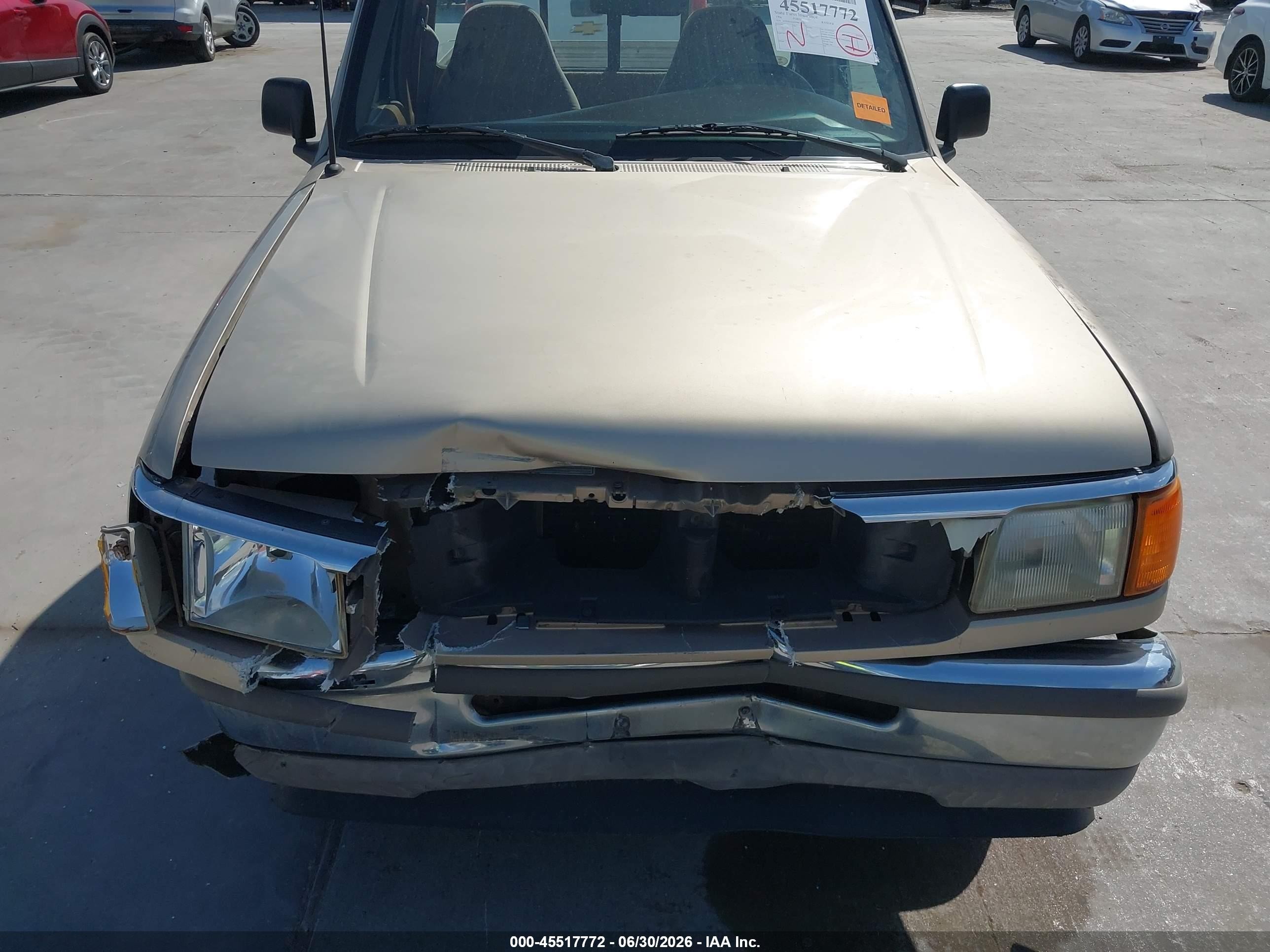 1996 Ford Ranger   Beige vin: 1FTCR10A0TPB27473