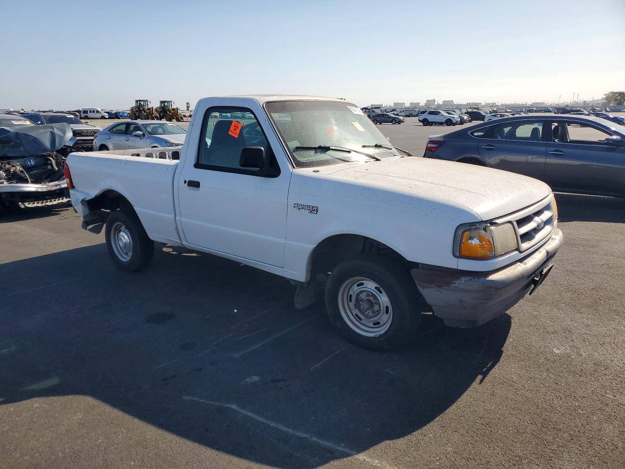 1997 Ford Ranger Xl White vin: 1FTCR10A0VUB54709
