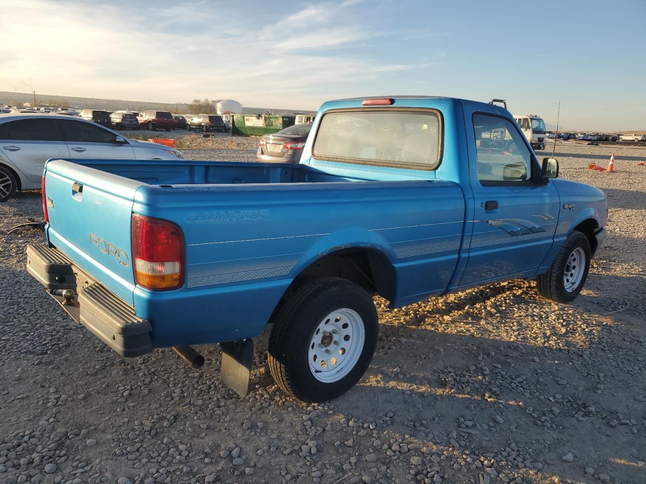 1993 Ford Ranger Blue vin: 1FTCR10A1PUB82084