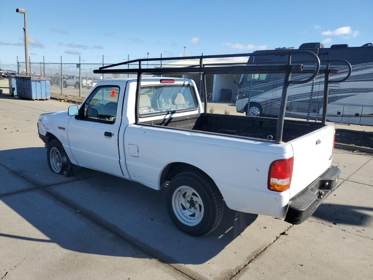 1994 Ford Ranger White vin: 1FTCR10A1RUC38723
