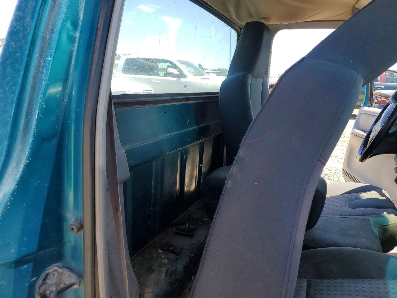 1995 Ford Ranger Teal vin: 1FTCR10A1SUA25809