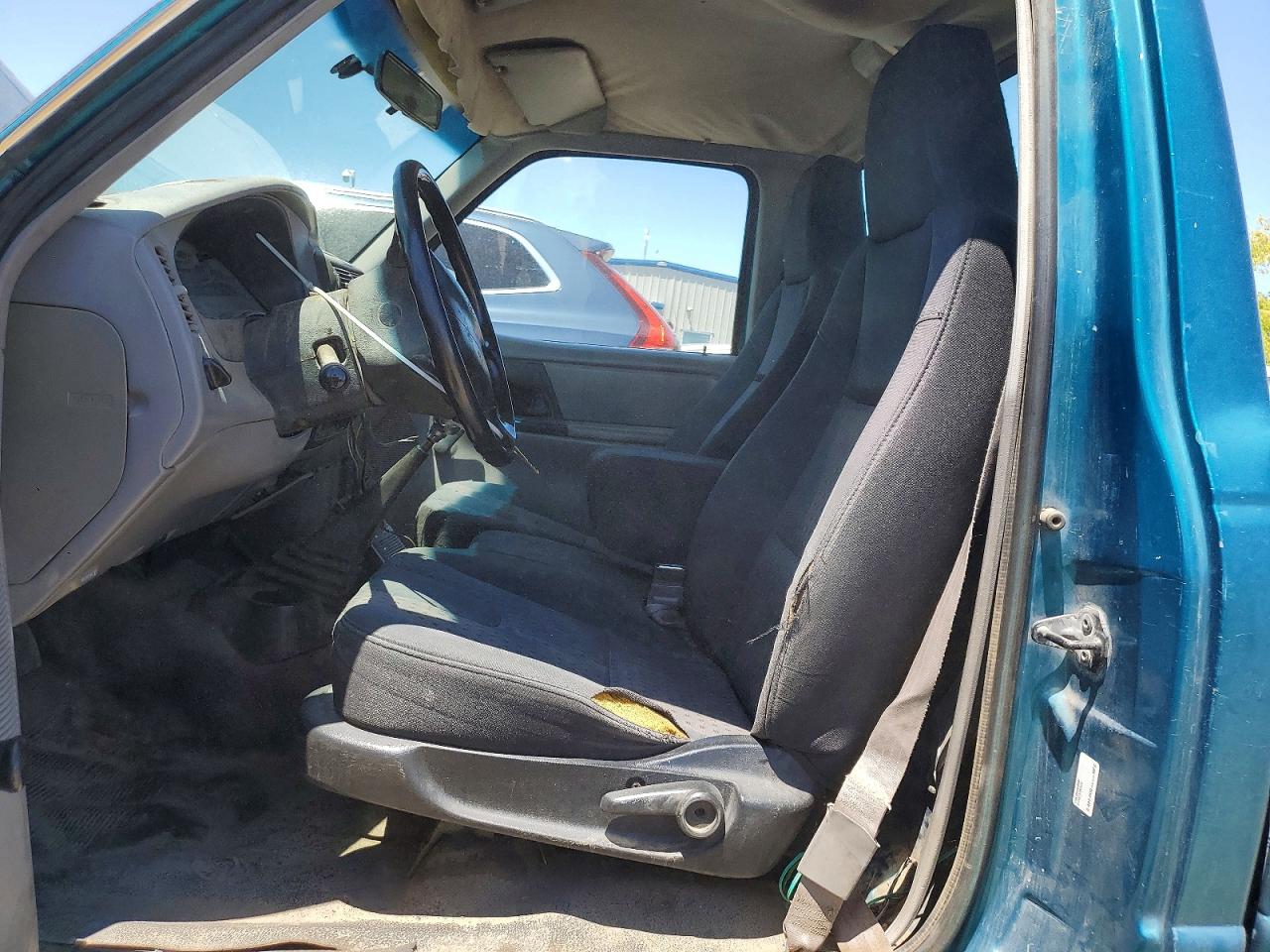 1995 Ford Ranger Teal vin: 1FTCR10A1SUA25809