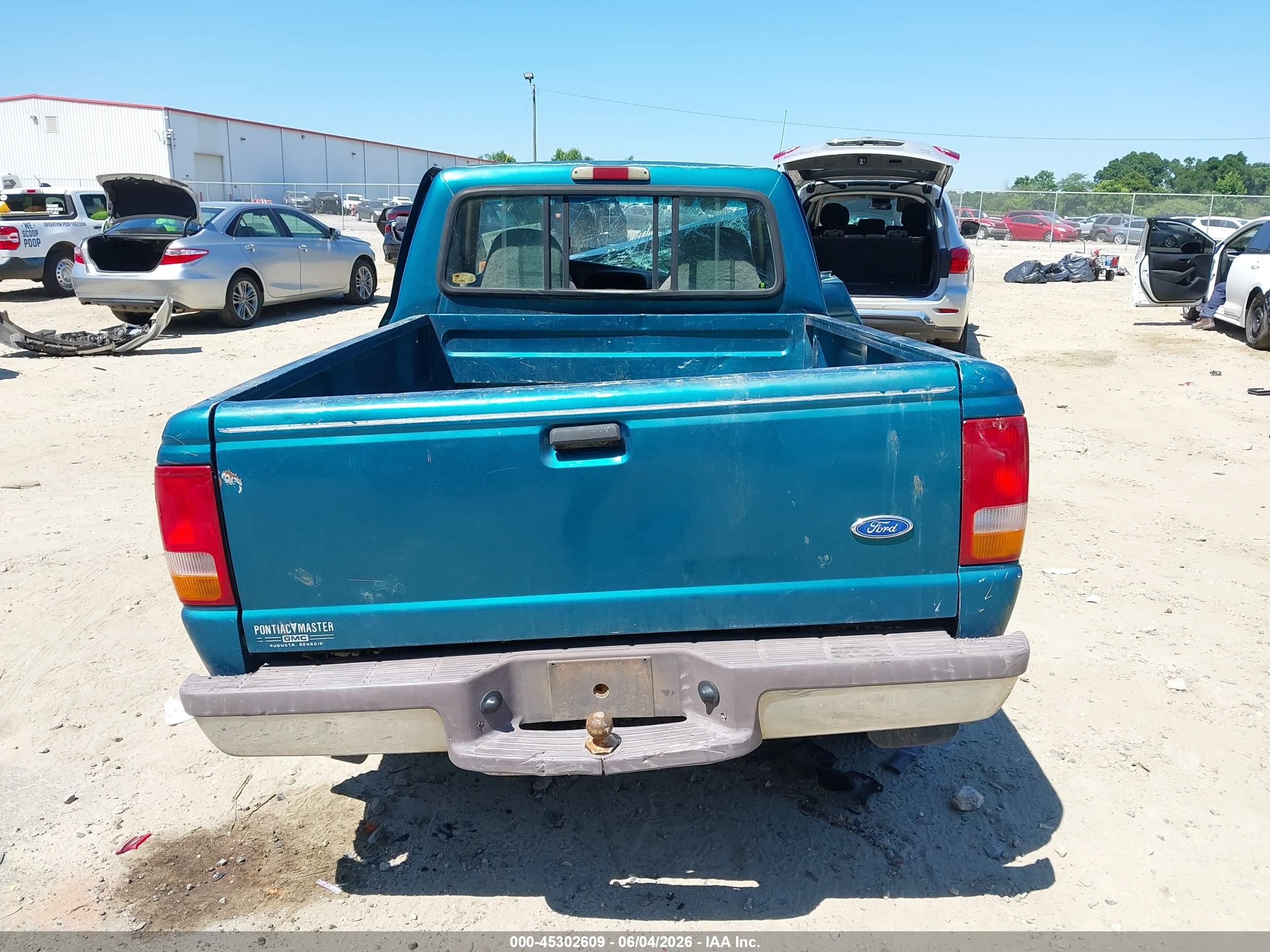 1995 Ford Ranger   Green vin: 1FTCR10A1SUC28571