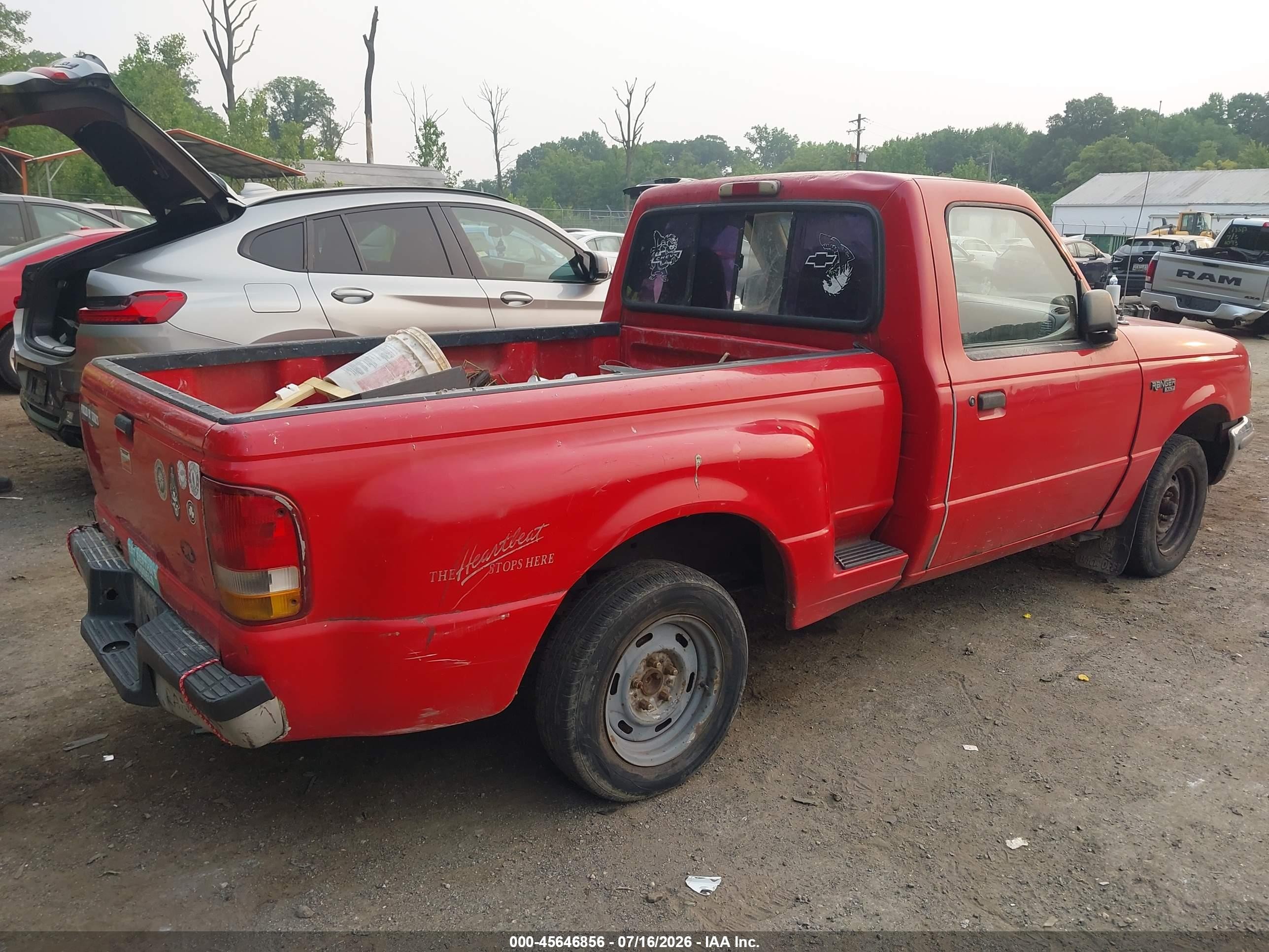 1996 Ford Ranger   Red vin: 1FTCR10A1TPB12917