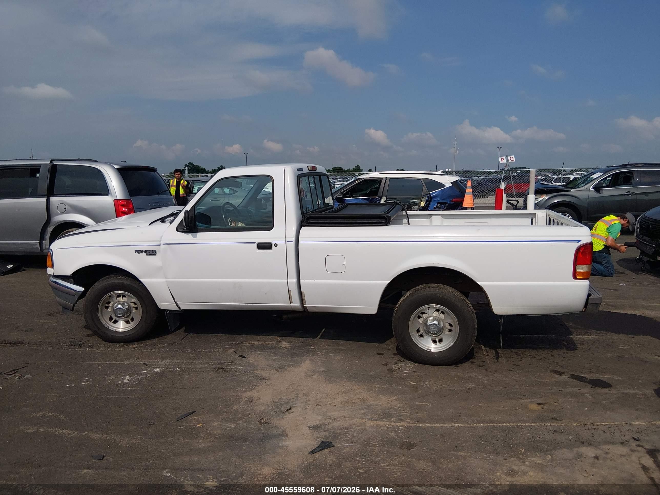 1997 Ford Ranger Splash/xlt White vin: 1FTCR10A1VUA29413