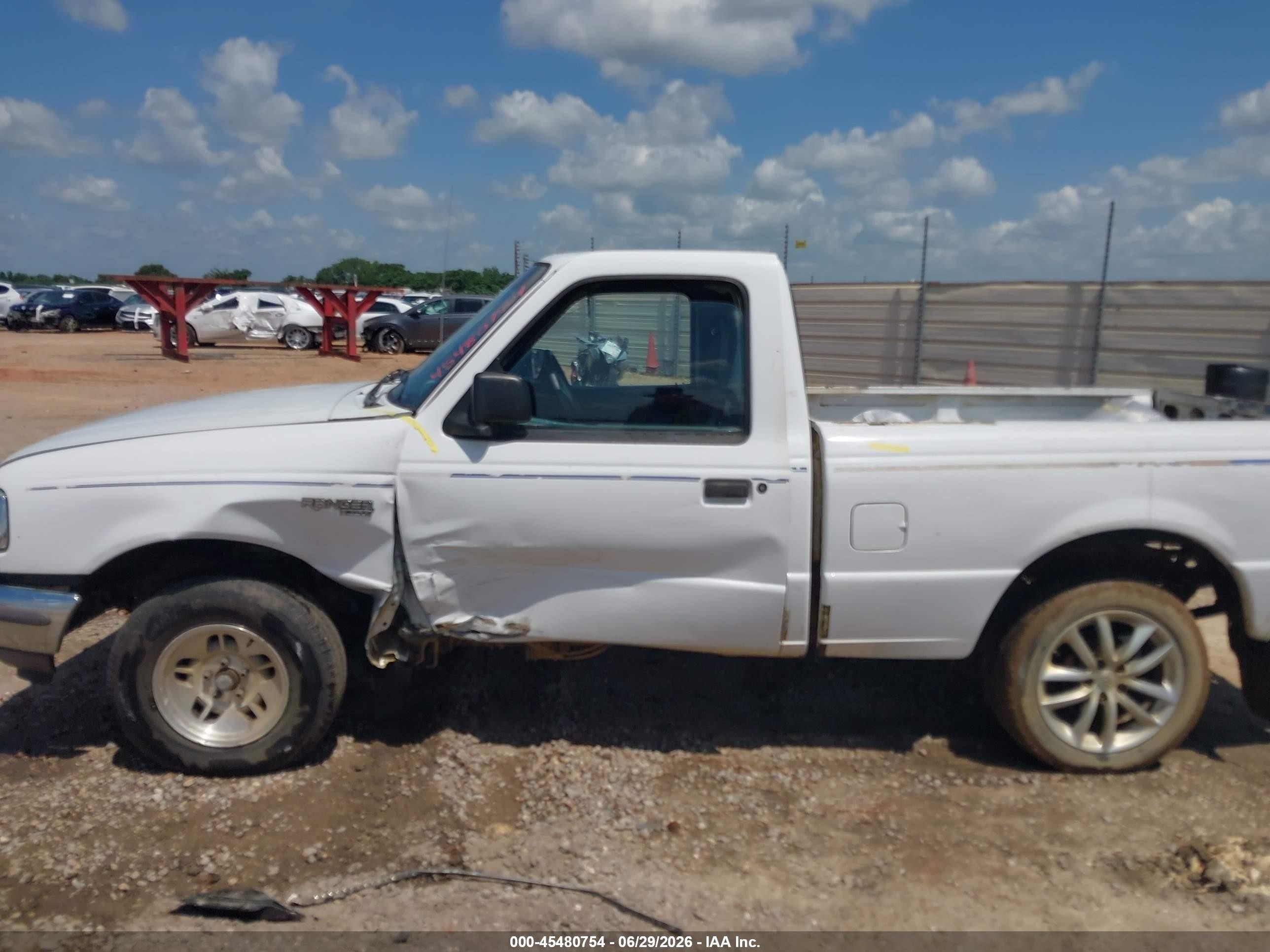 1997 Ford Ranger Splash/xlt White vin: 1FTCR10A1VUA67286
