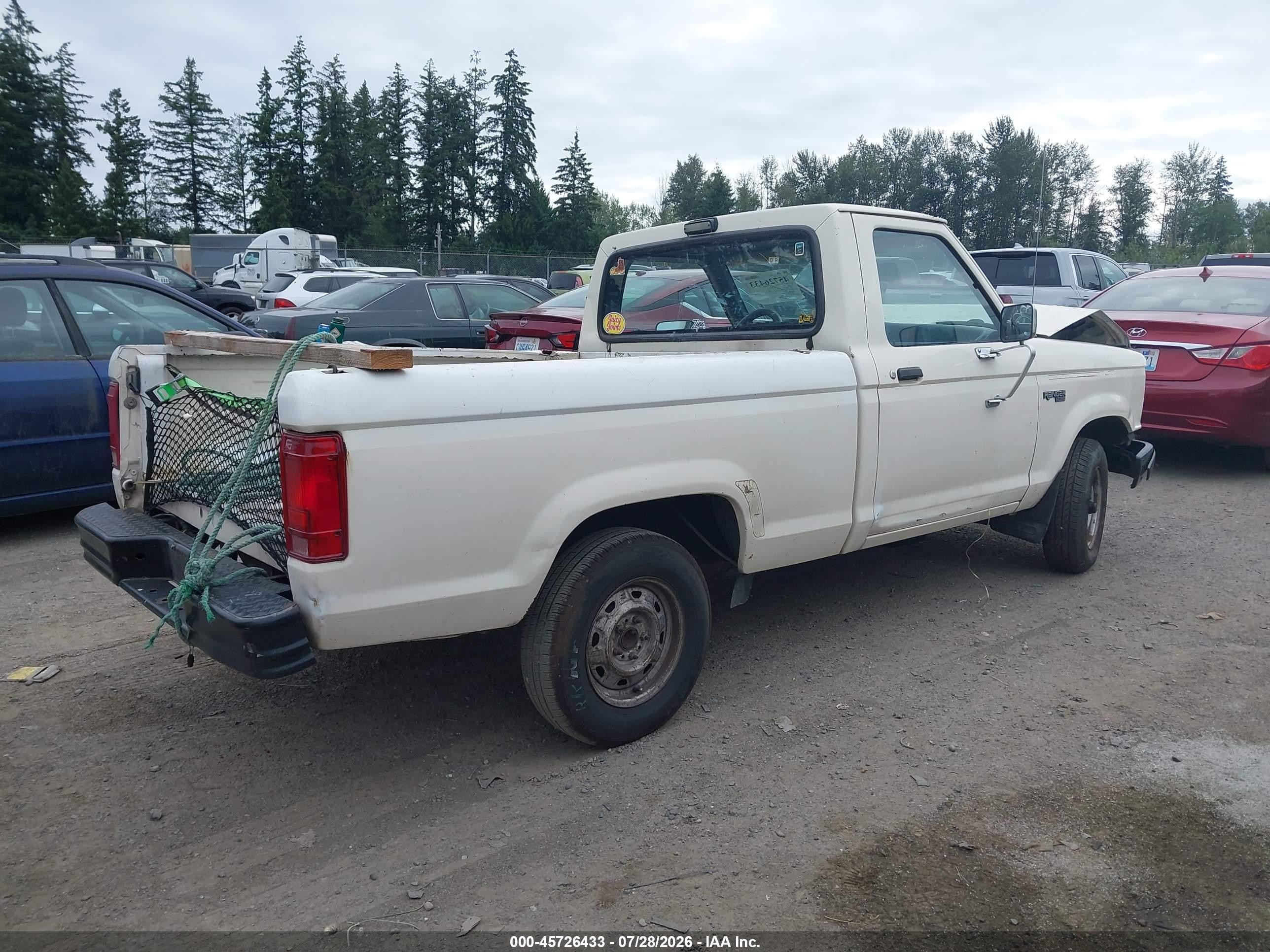 1990 Ford Ranger   White vin: 1FTCR10A2LUB80516