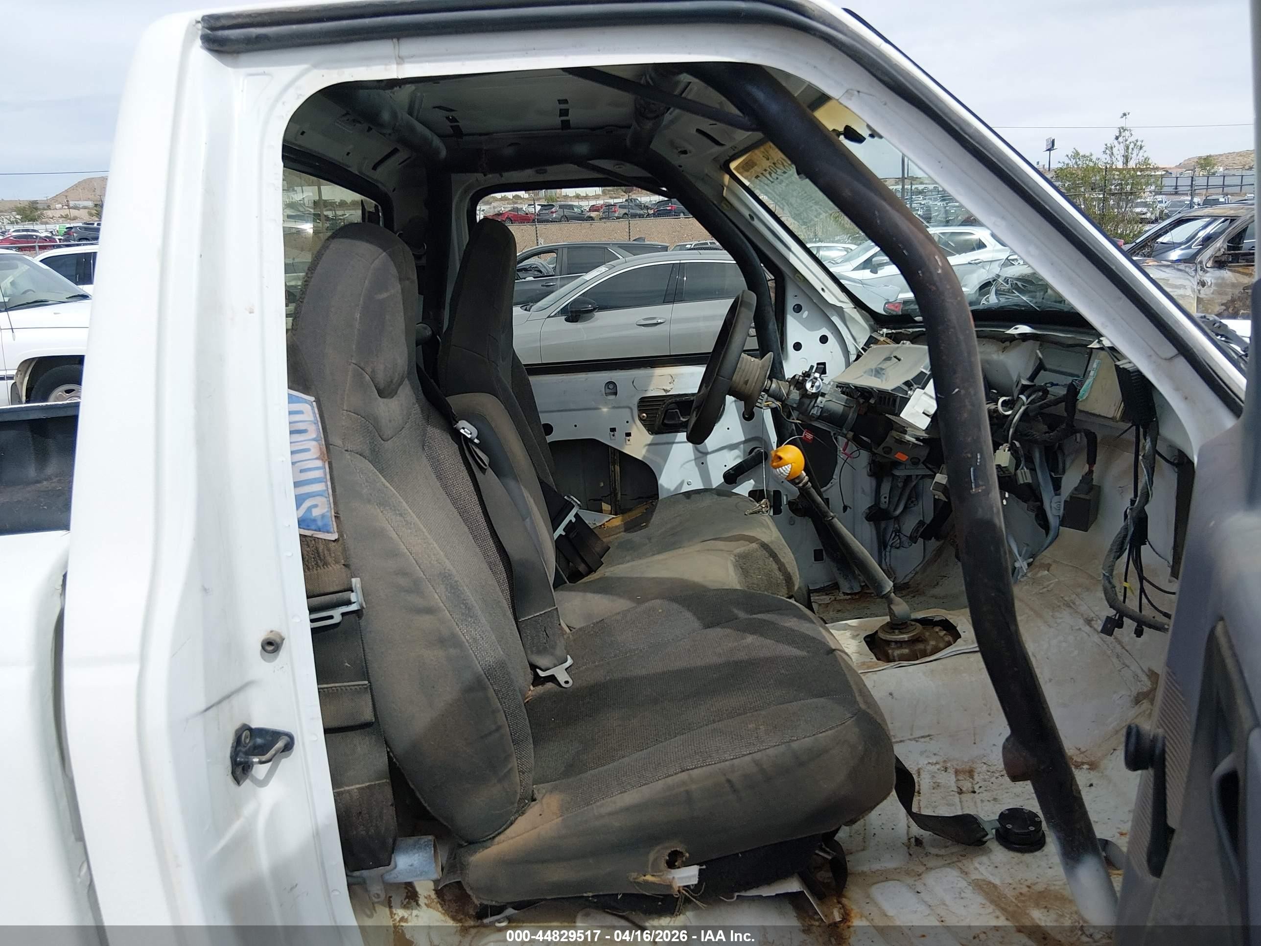 1993 Ford Ranger   White vin: 1FTCR10A2PUA28550