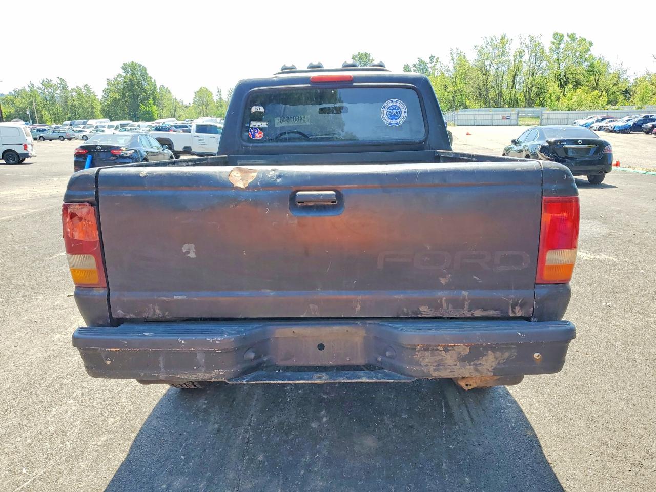 1994 Ford Ranger Black vin: 1FTCR10A2RUE42639