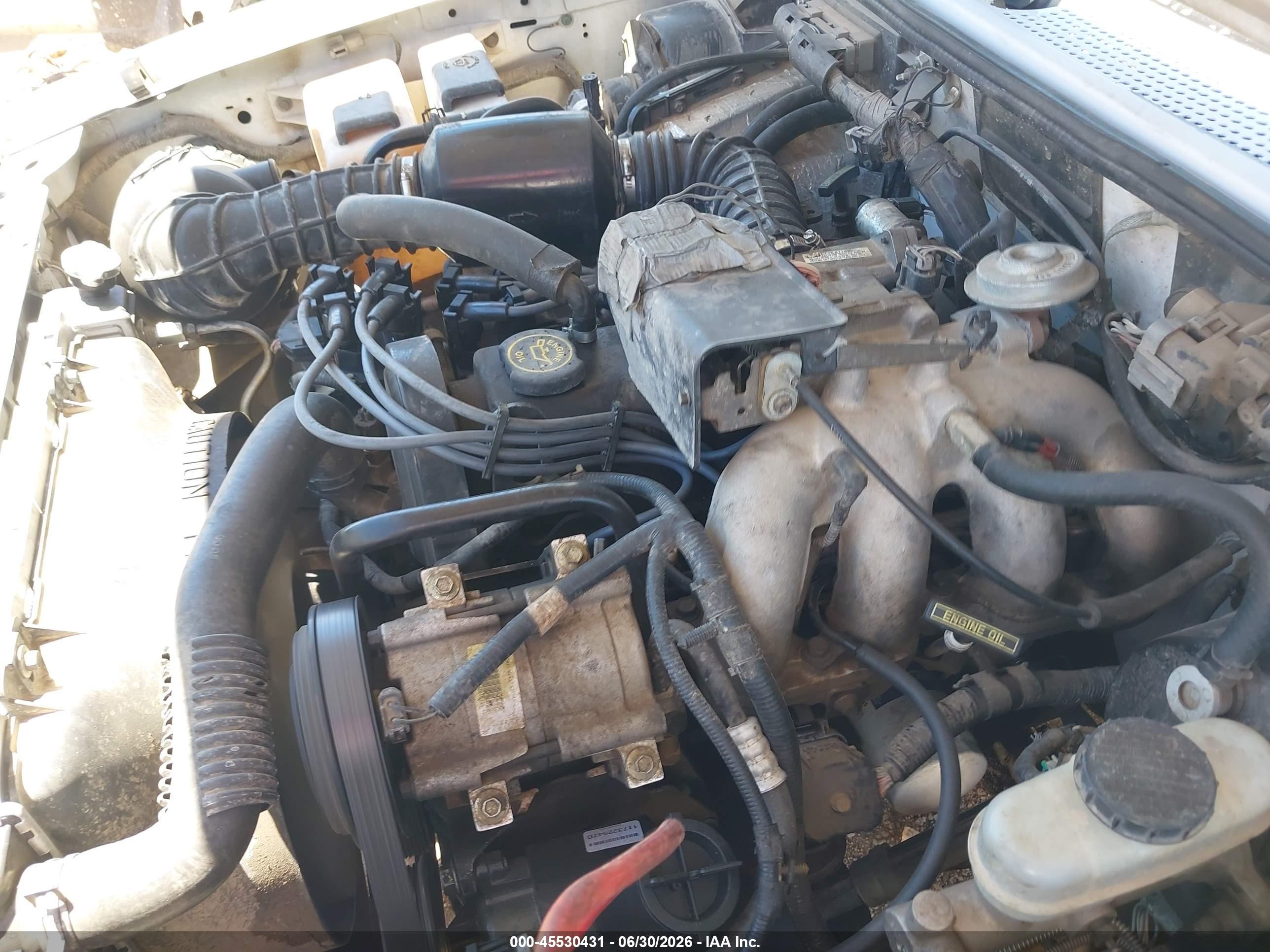 1995 Ford Ranger   White vin: 1FTCR10A2SUC14386