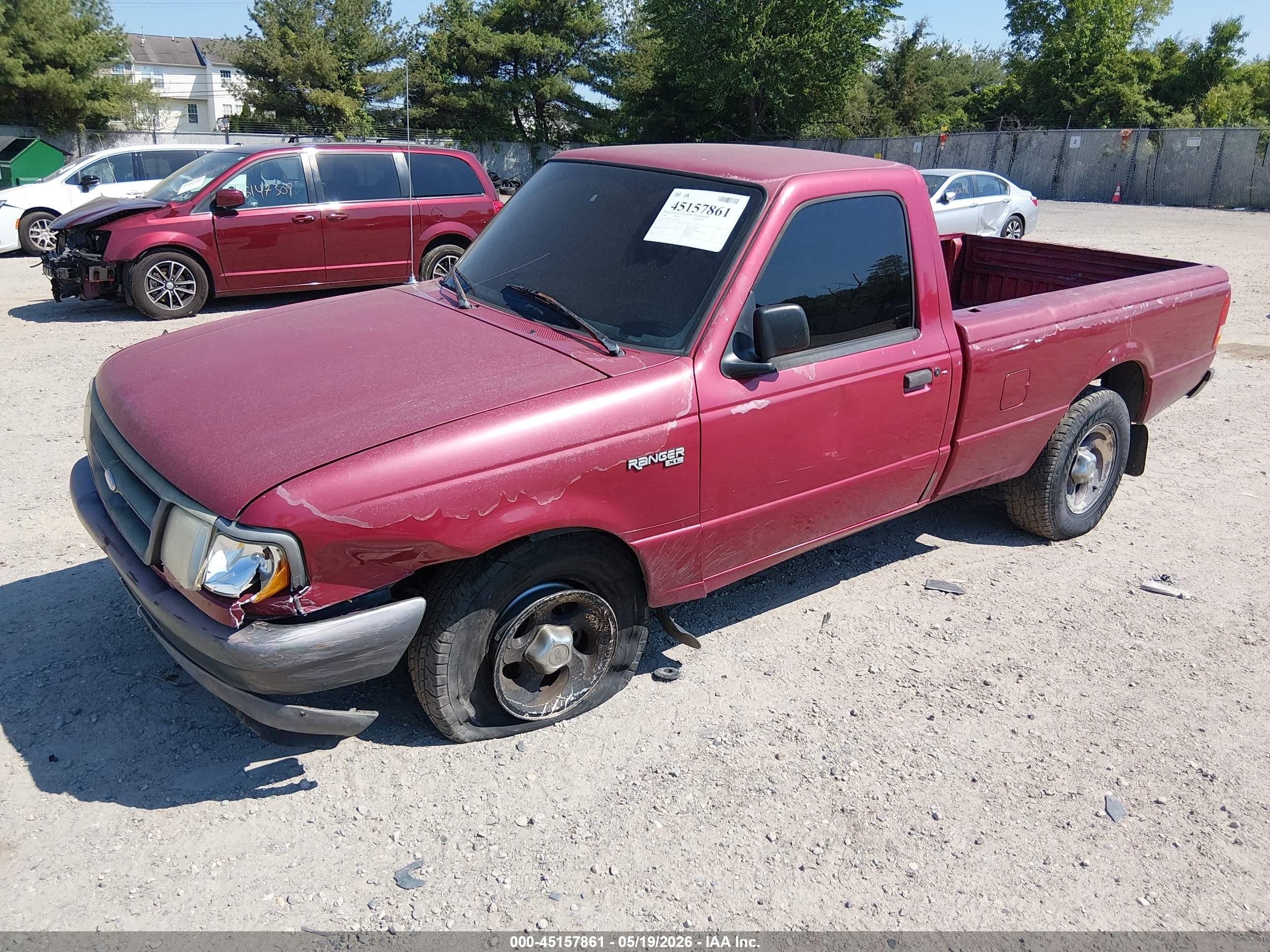 1996 Ford Ranger   Burgundy vin: 1FTCR10A2TTA57076