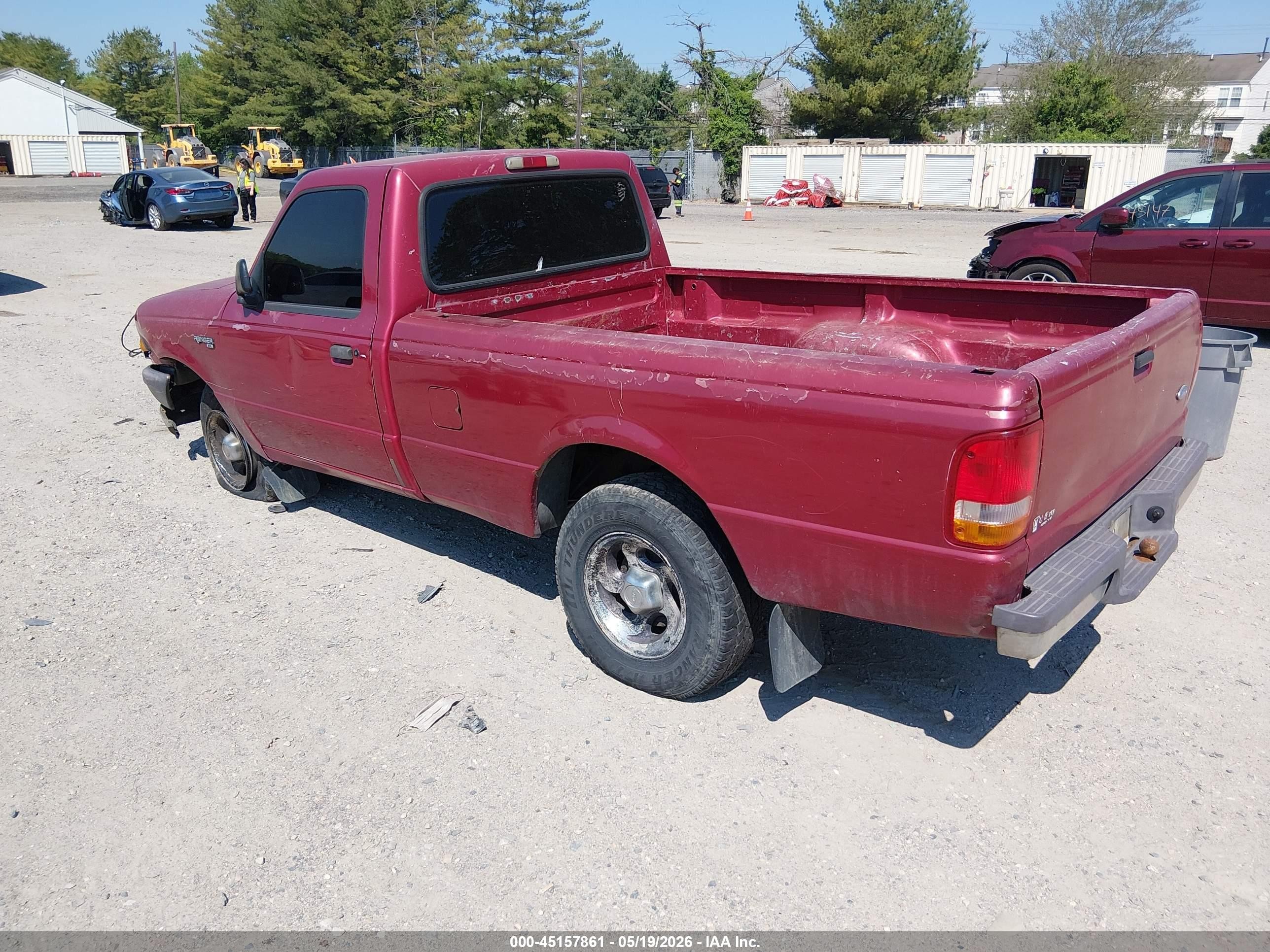 1996 Ford Ranger   Burgundy vin: 1FTCR10A2TTA57076