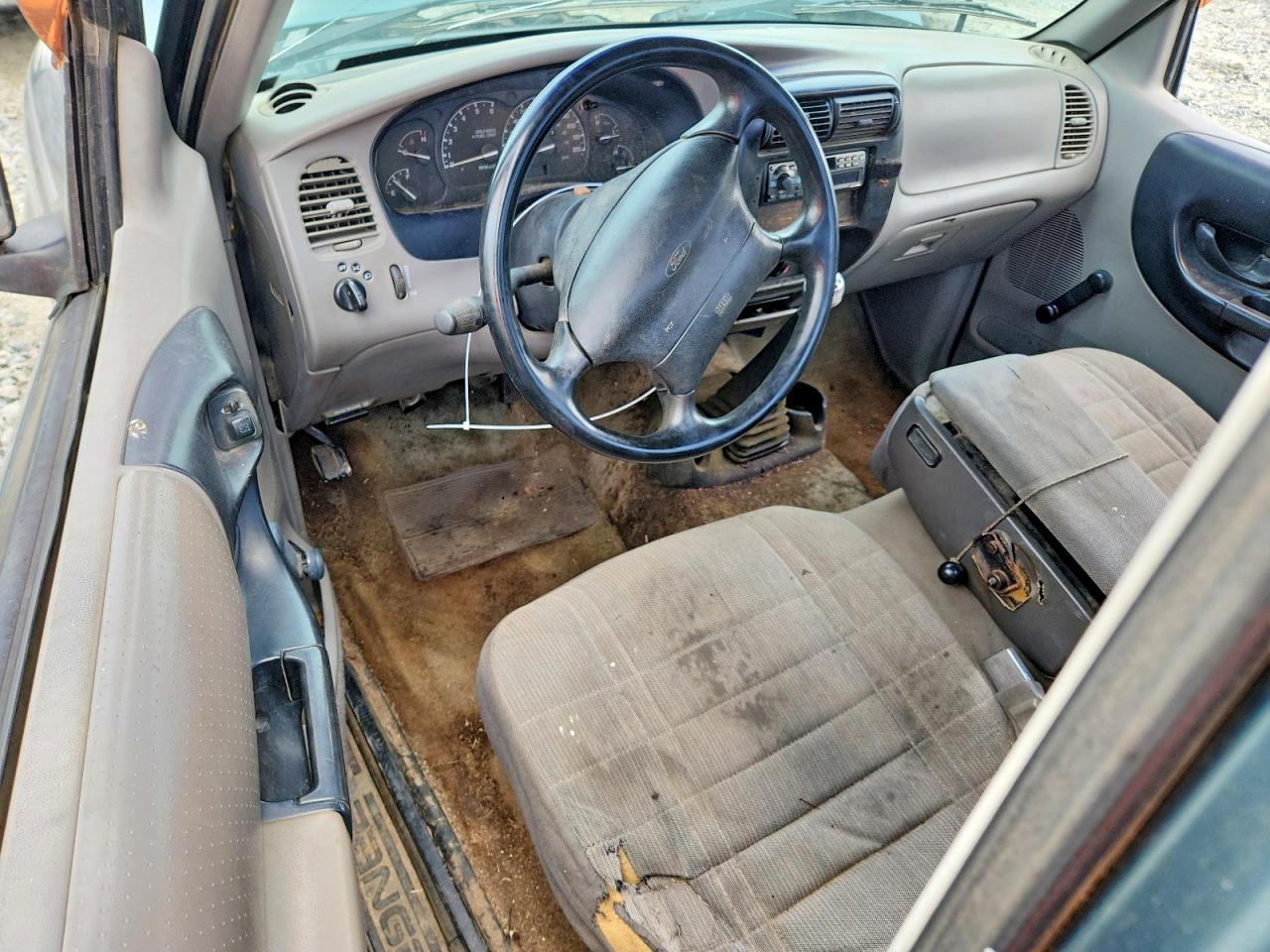 1996 Ford Ranger Бирюзовый vin: 1FTCR10A2TUC29942