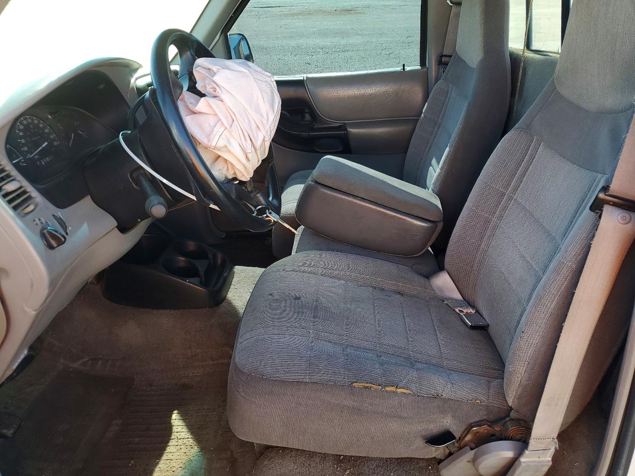 1997 Ford Ranger White vin: 1FTCR10A2VPA89859
