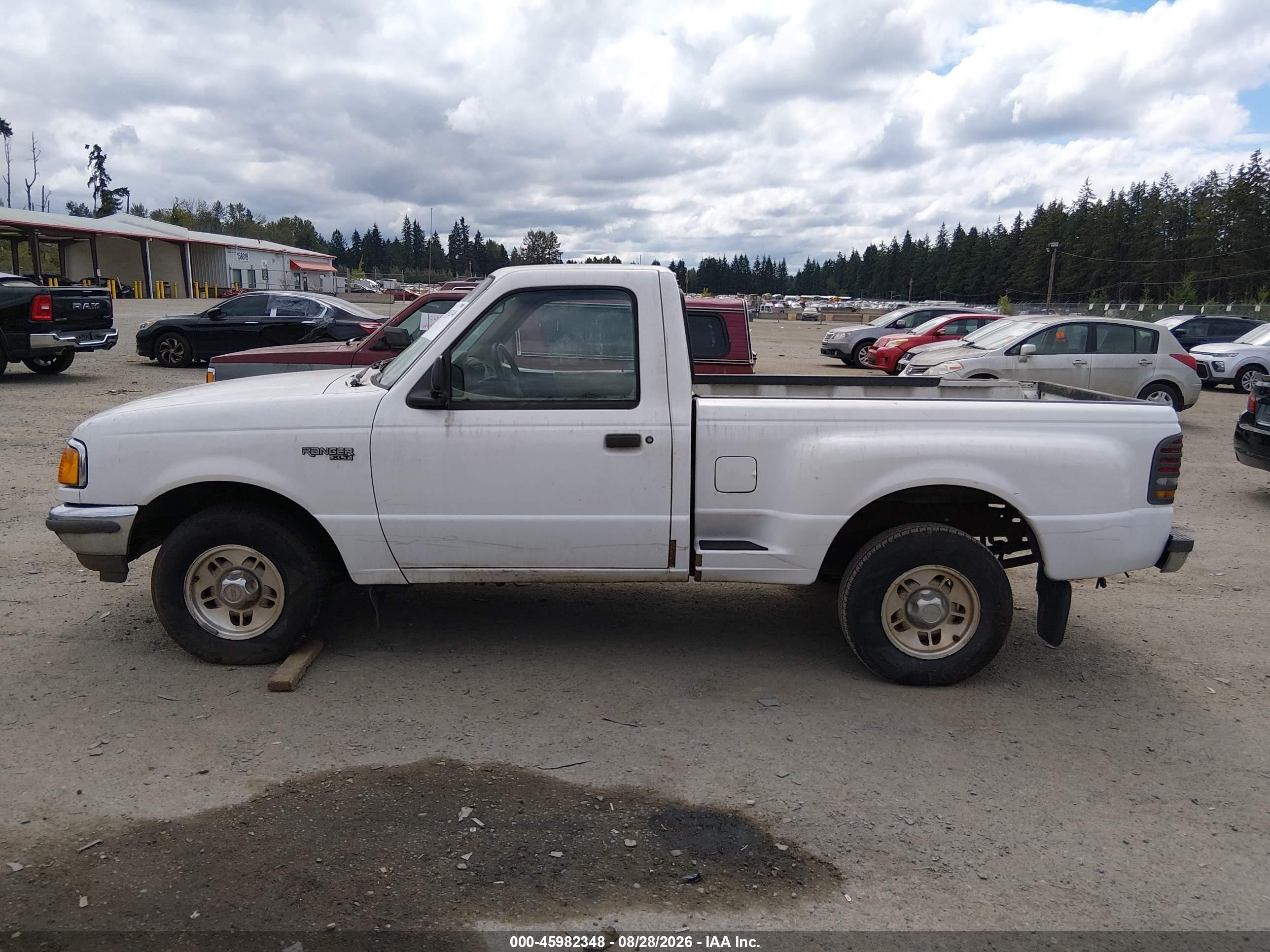 1997 Ford Ranger Splash/xl/xlt White vin: 1FTCR10A2VPB01301