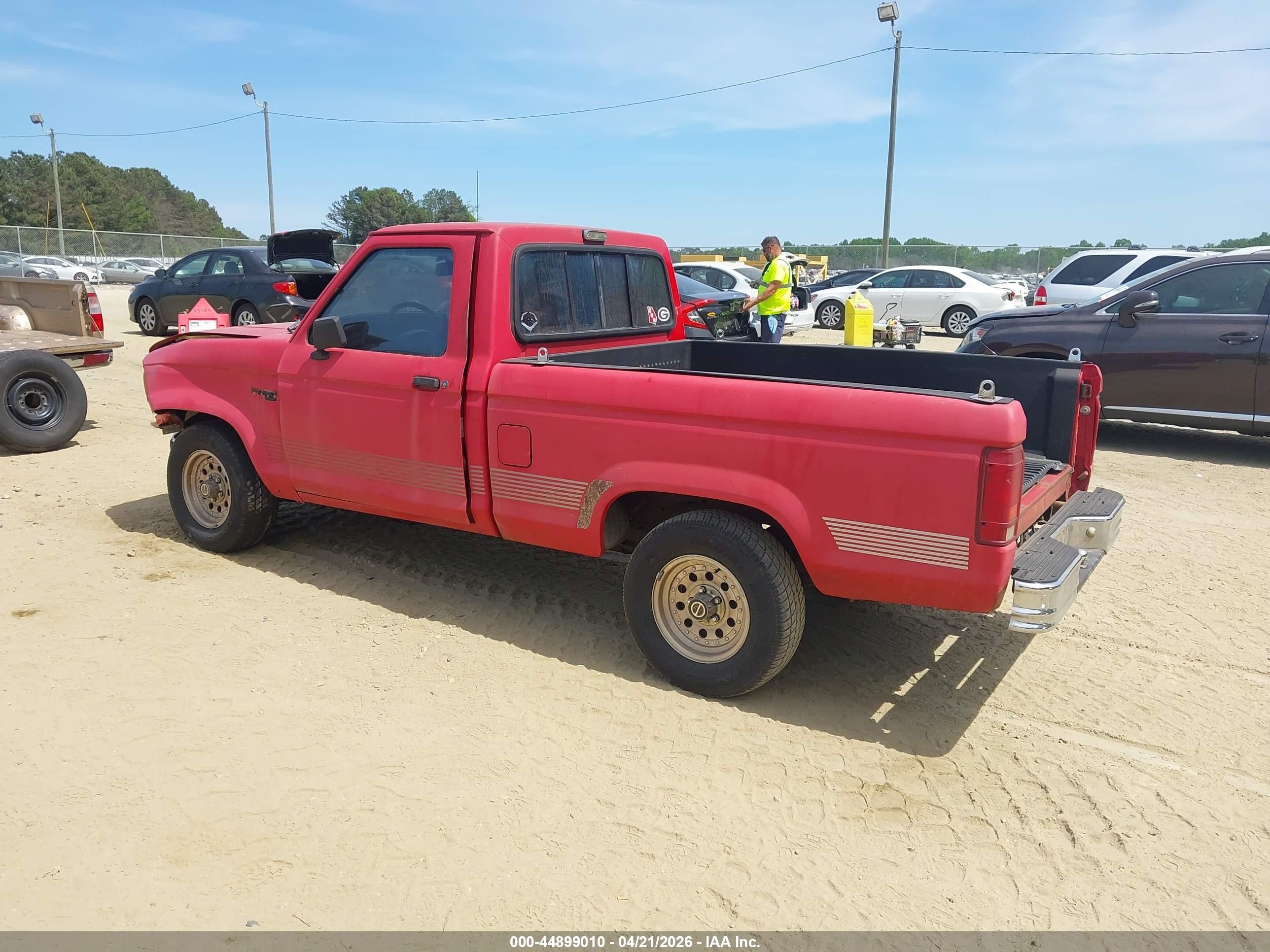 1991 Ford Ranger   Красный vin: 1FTCR10A3MUE55750