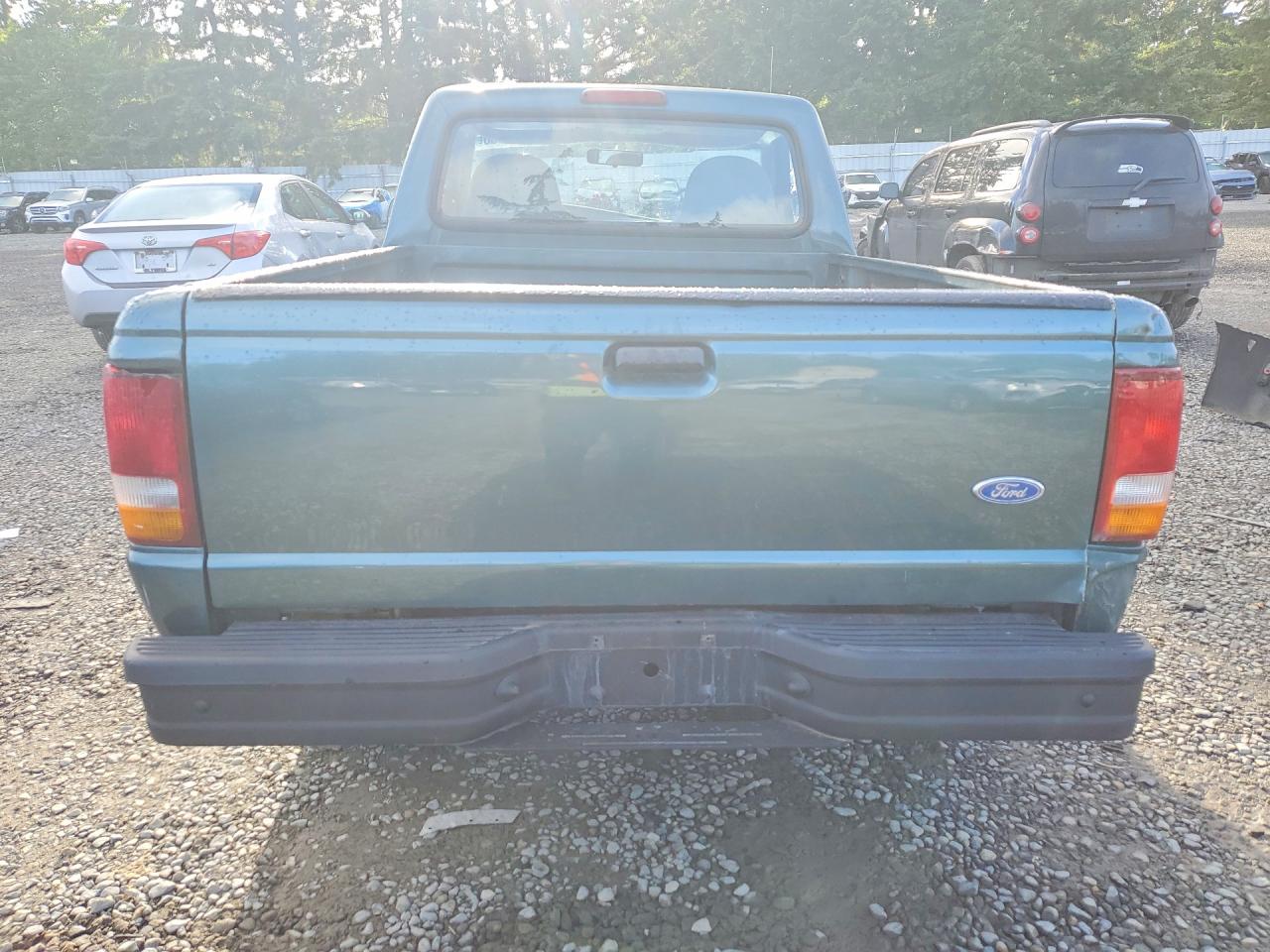 1996 Ford Ranger Teal vin: 1FTCR10A3TUC37631