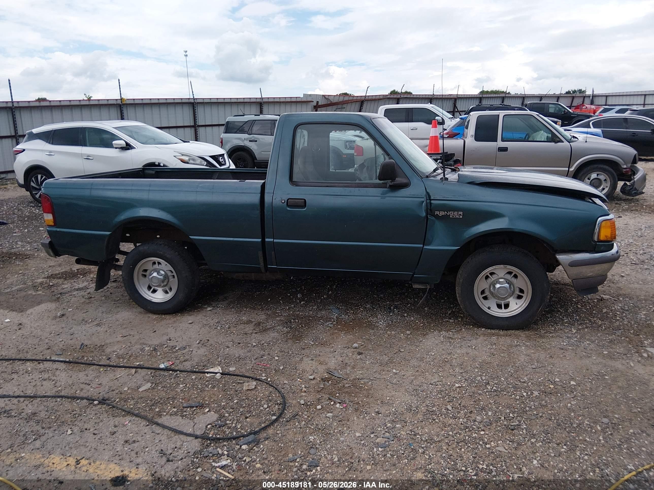 1996 Ford Ranger   Green vin: 1FTCR10A3TUC85288