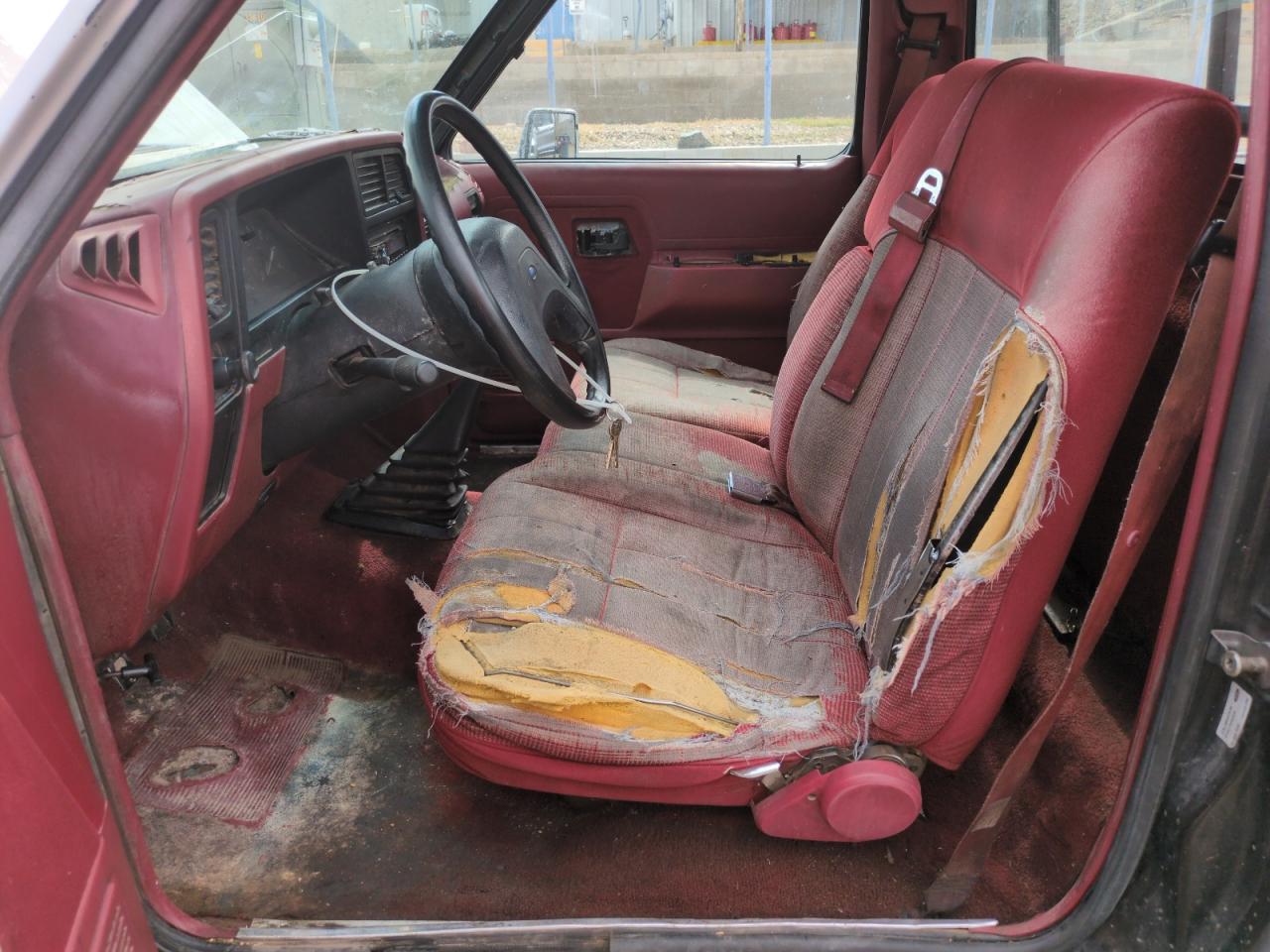 1990 Ford Ranger Серебряный vin: 1FTCR10A4LUC07182