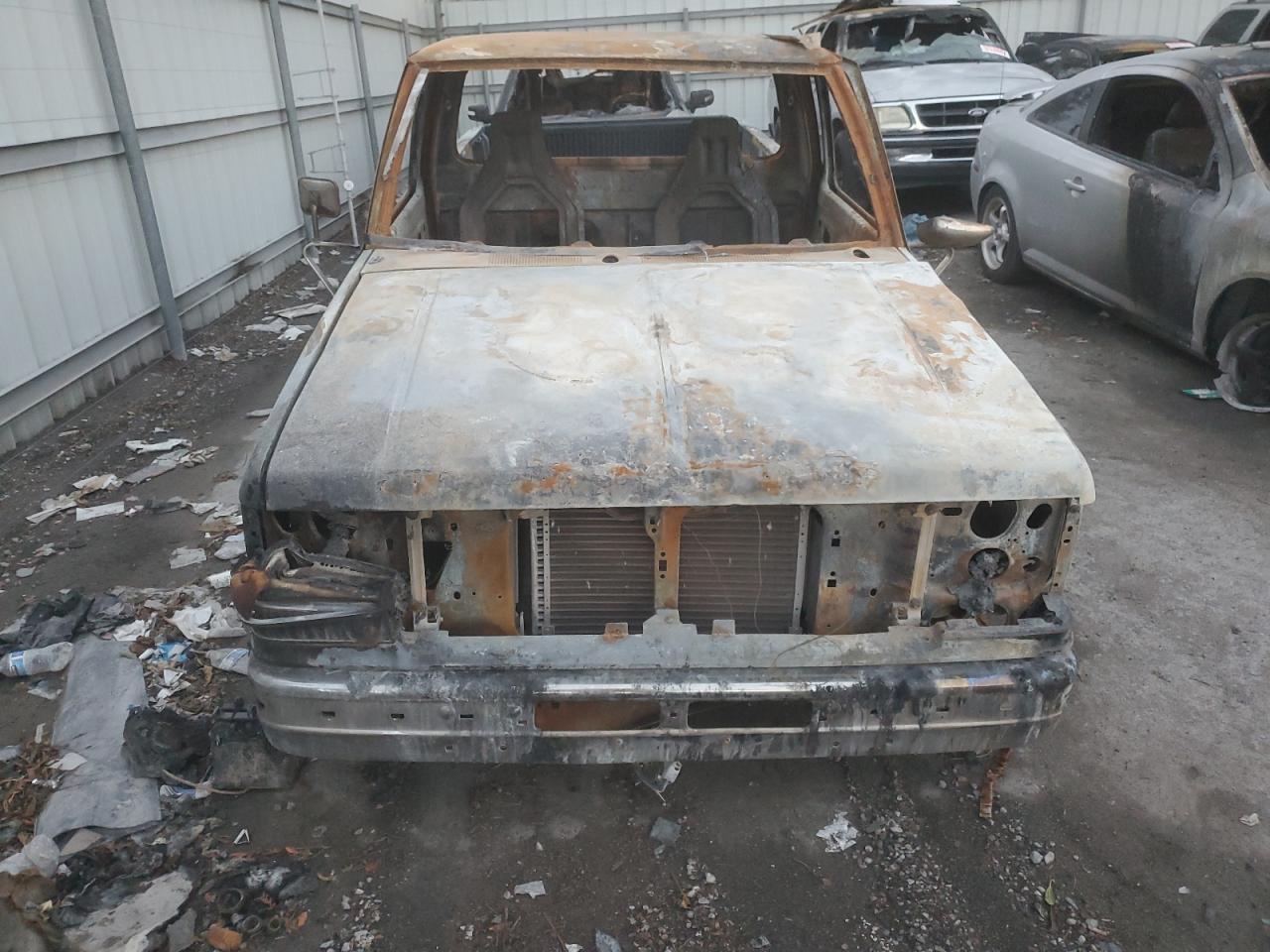 1991 Ford Ranger Burn vin: 1FTCR10A4MPB04554