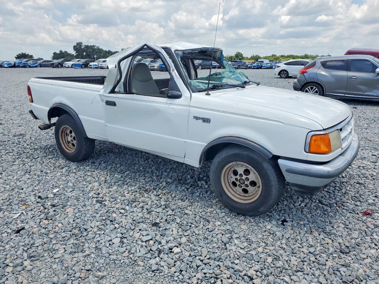 1994 Ford Ranger White vin: 1FTCR10A4RTA56925