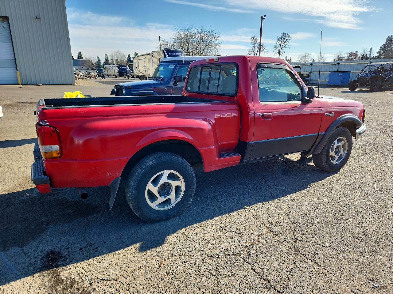 1995 Ford Ranger Red vin: 1FTCR10A4SUB89412