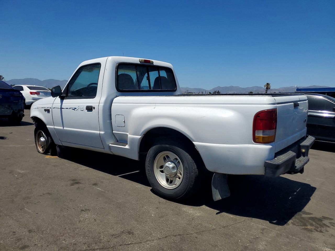 1996 Ford Ranger White vin: 1FTCR10A4TPA60277