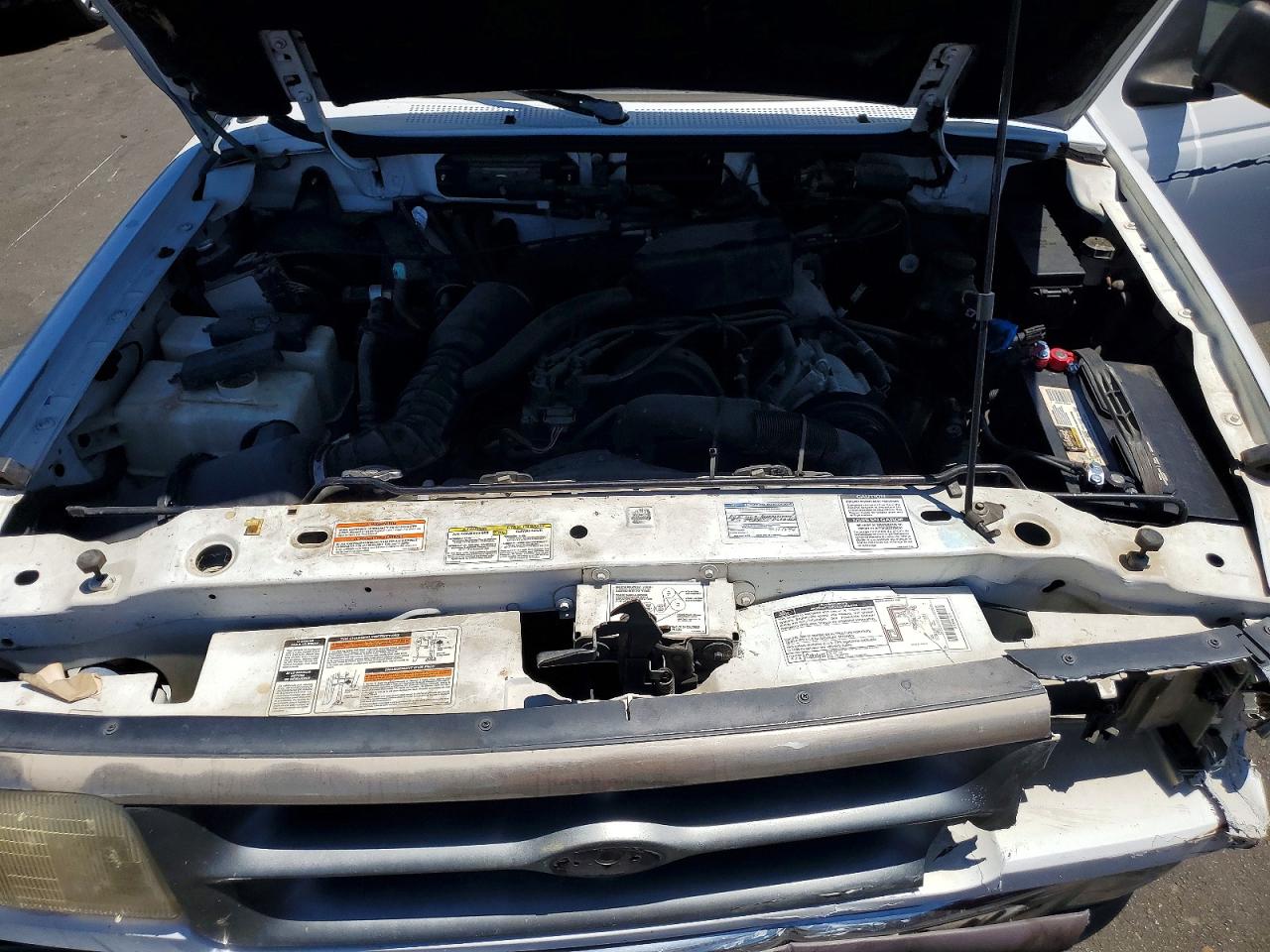 1996 Ford Ranger White vin: 1FTCR10A4TPA60277