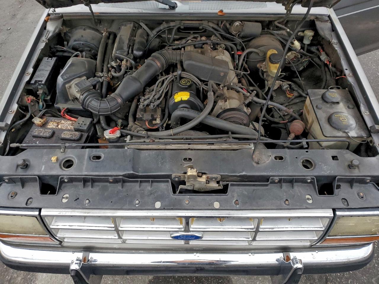 1992 Ford Ranger Серый vin: 1FTCR10A5NTA54109
